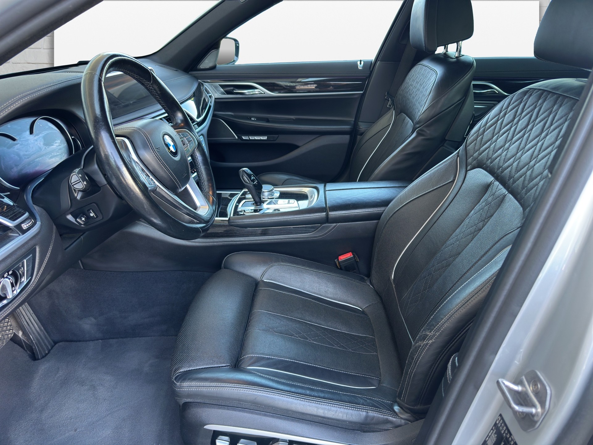 BMW 730d xDrive Steptronic-image-10