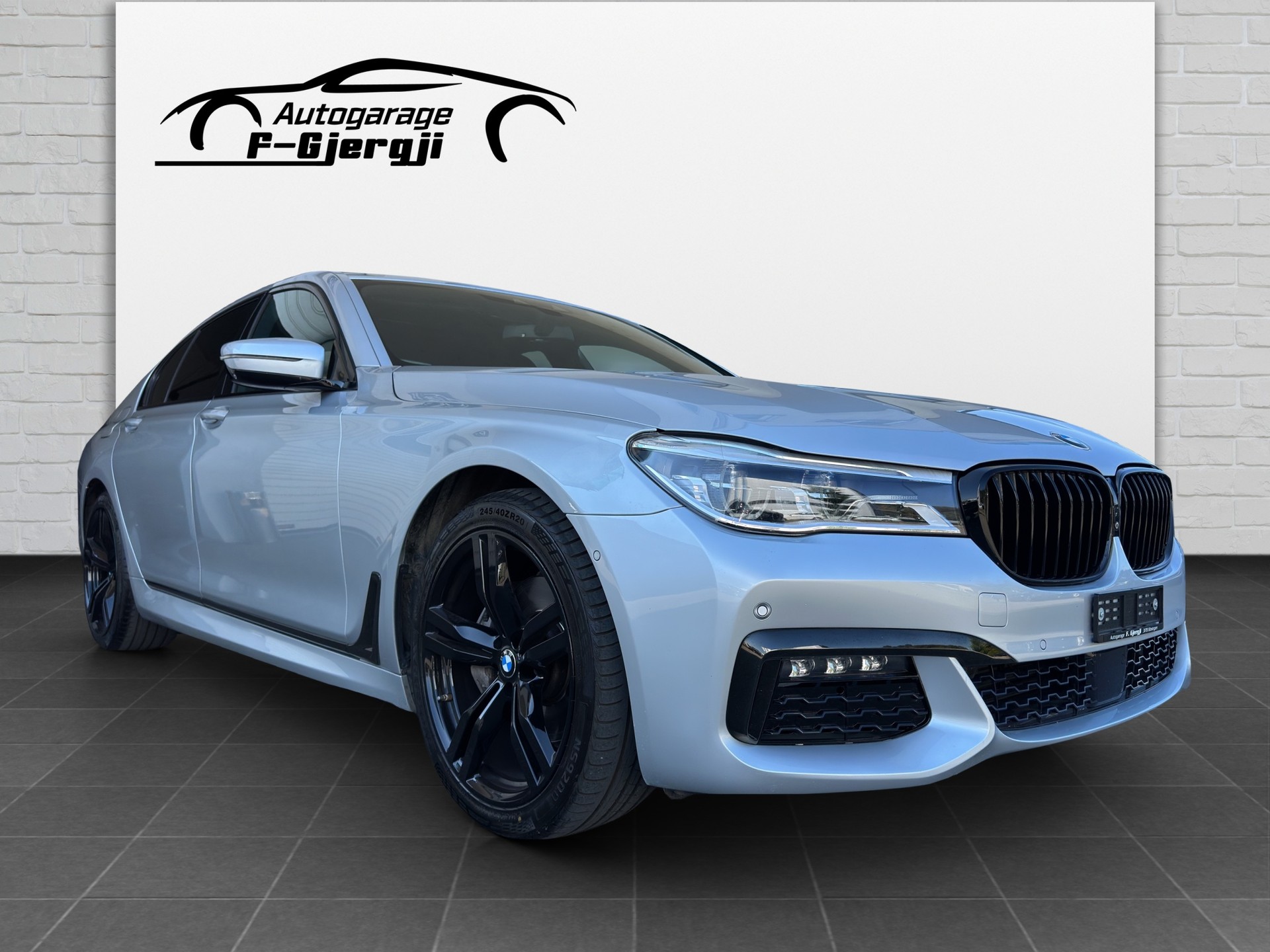 BMW 730d xDrive Steptronic-showroom-element-1