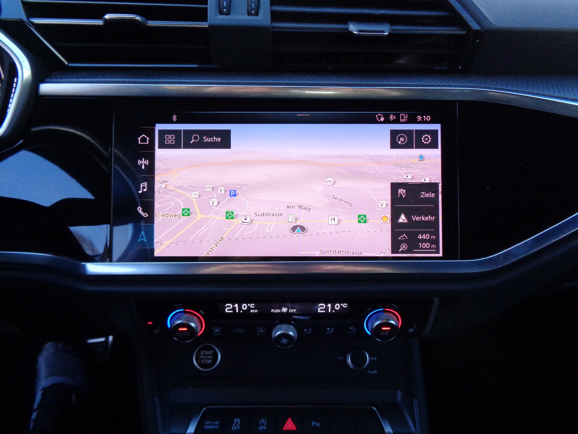 AUDI Q3 40 TDI advanced Attraction quattro S-tronic-image-11