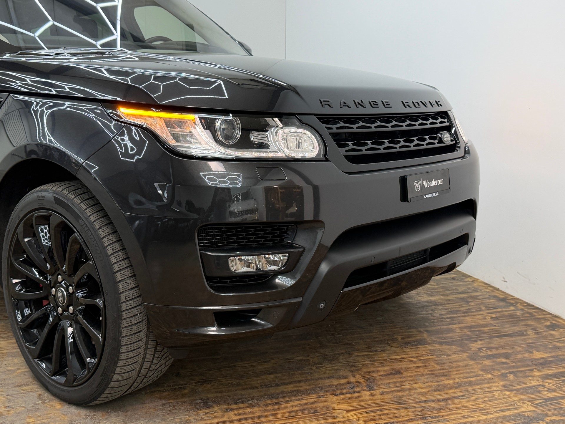 LAND ROVER Range Rover Sport 5.0 V8 SC Autobiography DynamicA-showroom-element-1