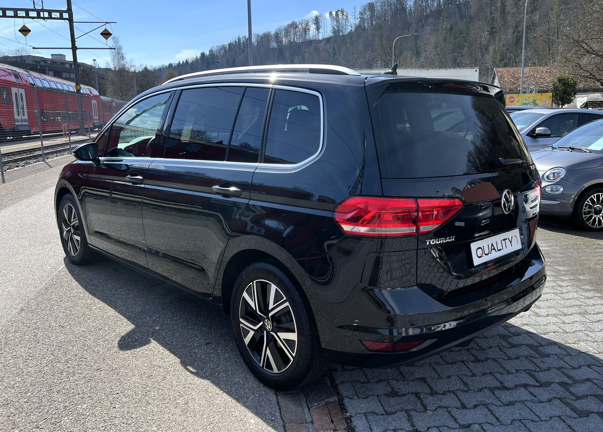 VW Touran 1.5 TSI EVO Highline DSG-showroom-element-2