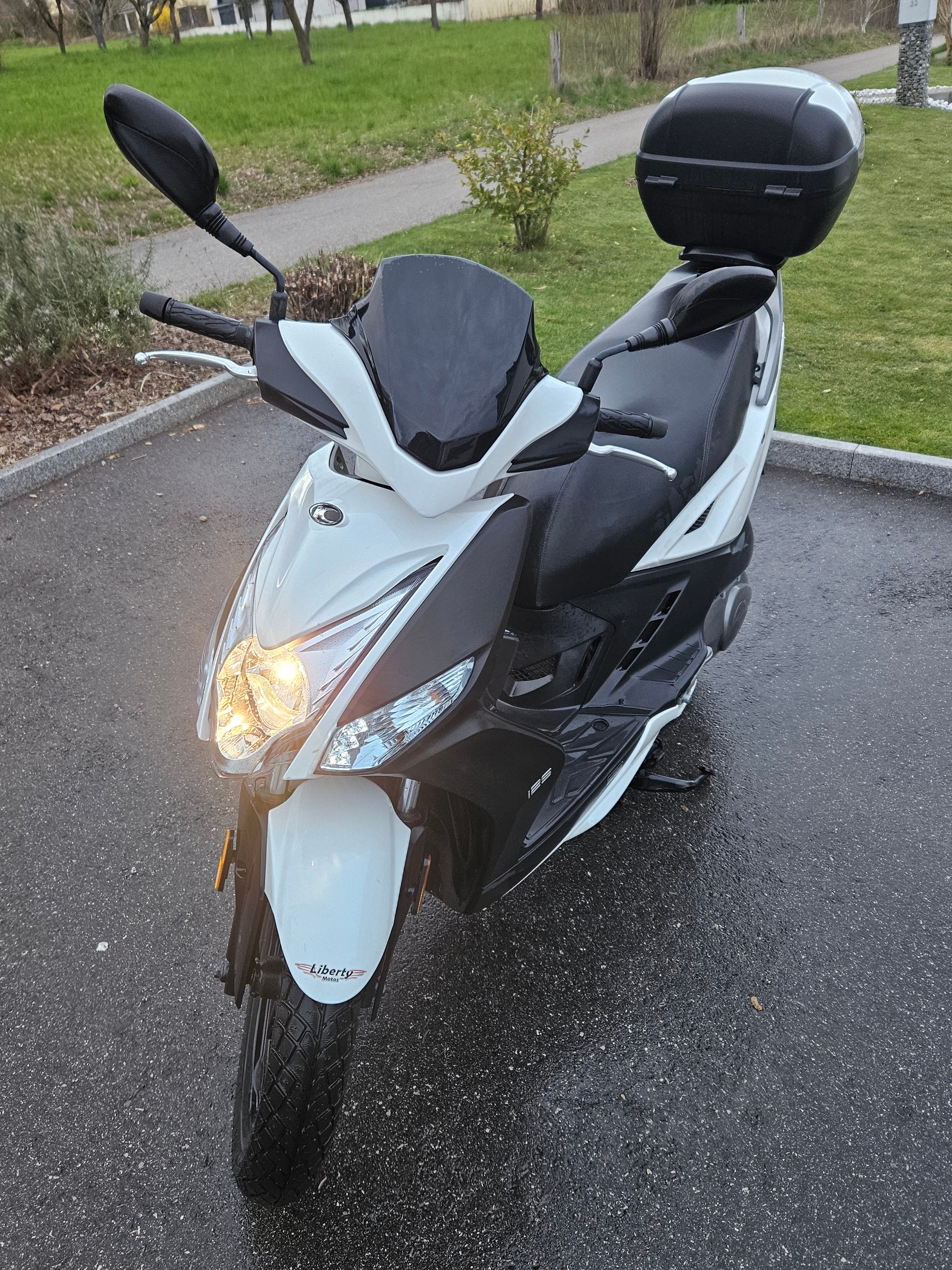 KYMCO Agility 125 4-T 16''-image-5