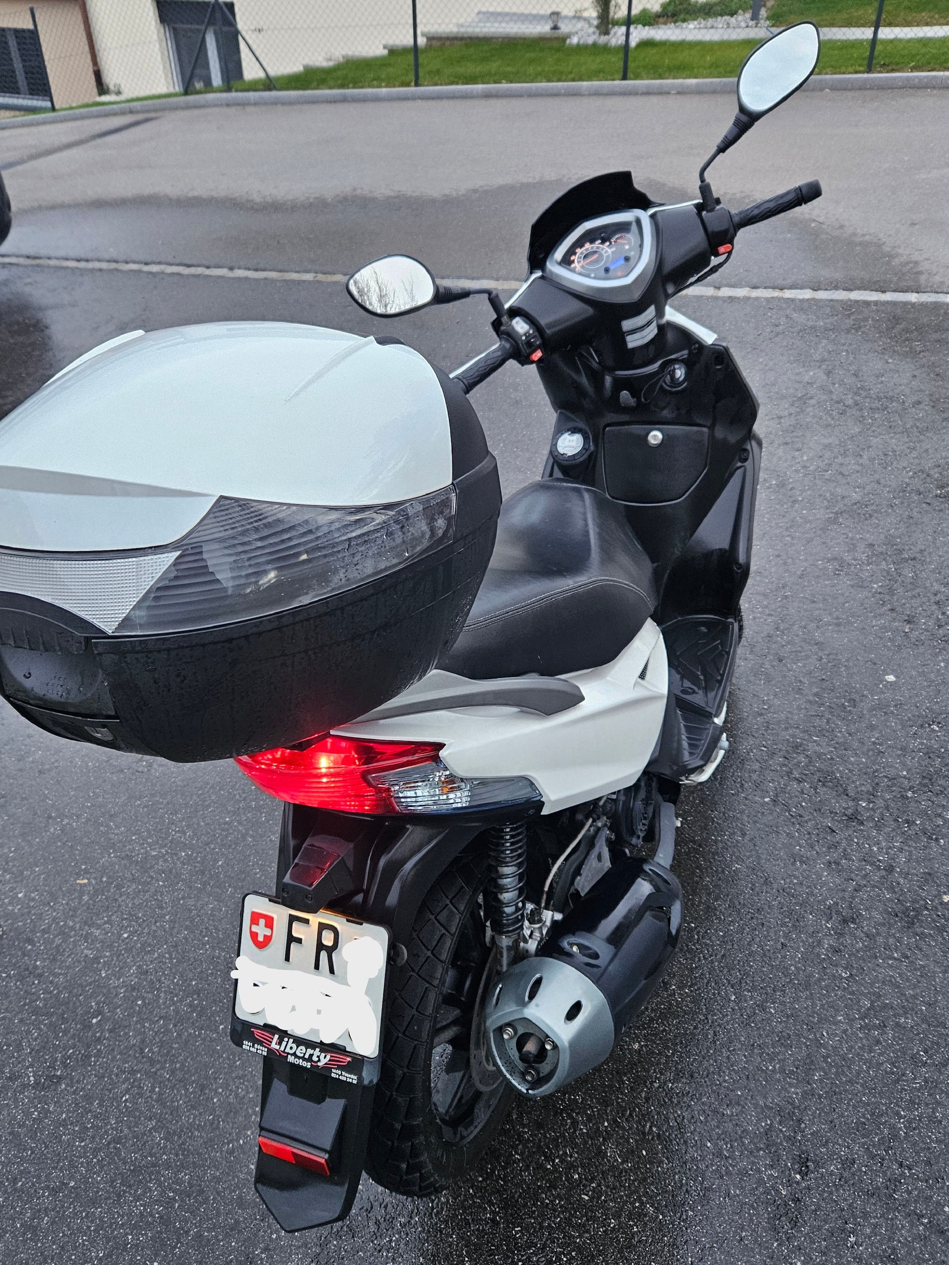 KYMCO Agility 125 4-T 16''-image-4