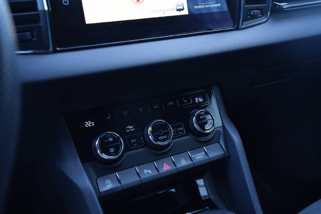 SKODA Karoq 2.0 TDI 190 SportLine 4x4 DSG-image-19