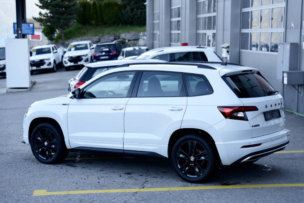 SKODA Karoq 2.0 TDI 190 SportLine 4x4 DSG-showroom-element-2