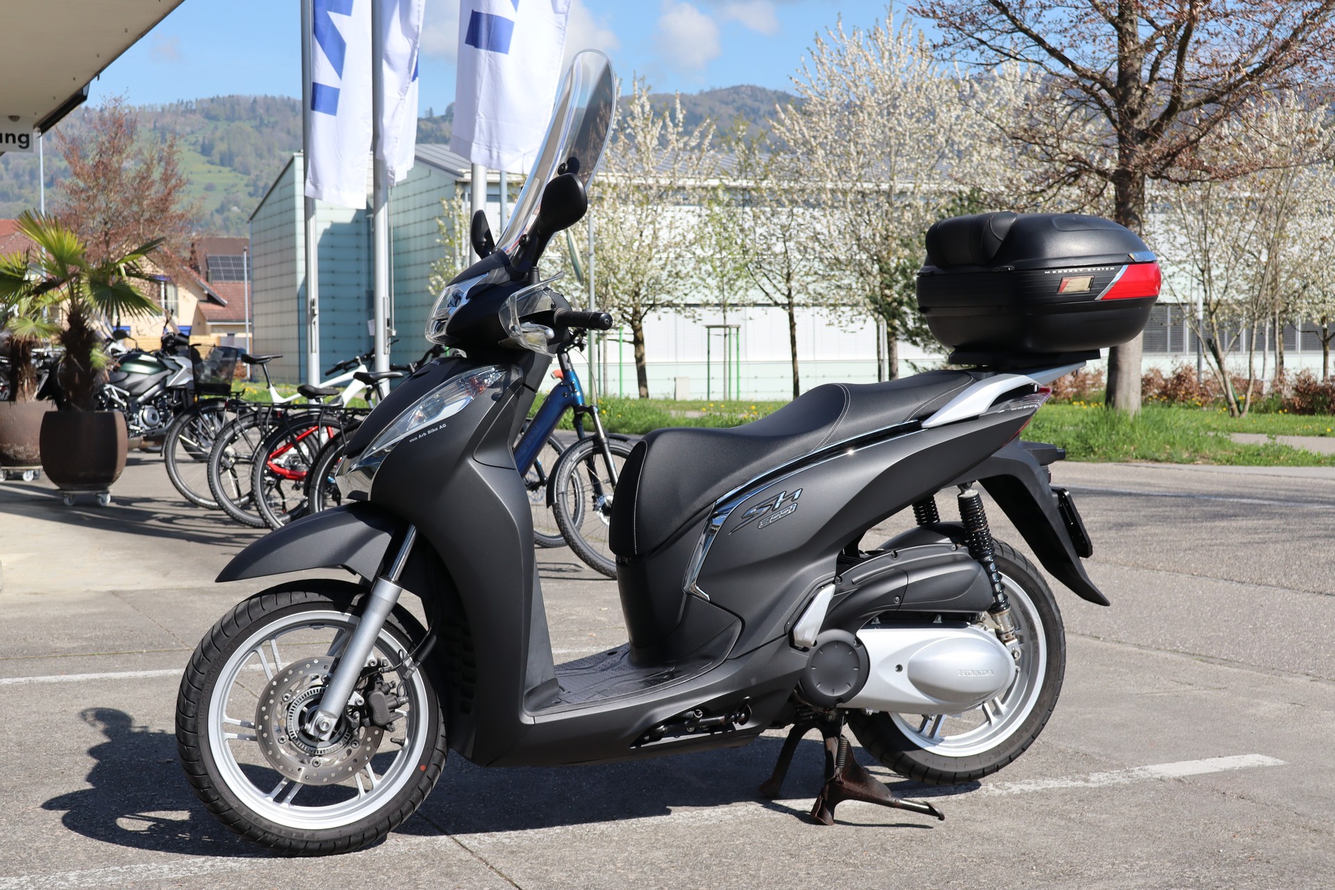 HONDA SH 300 i ABS-image-4