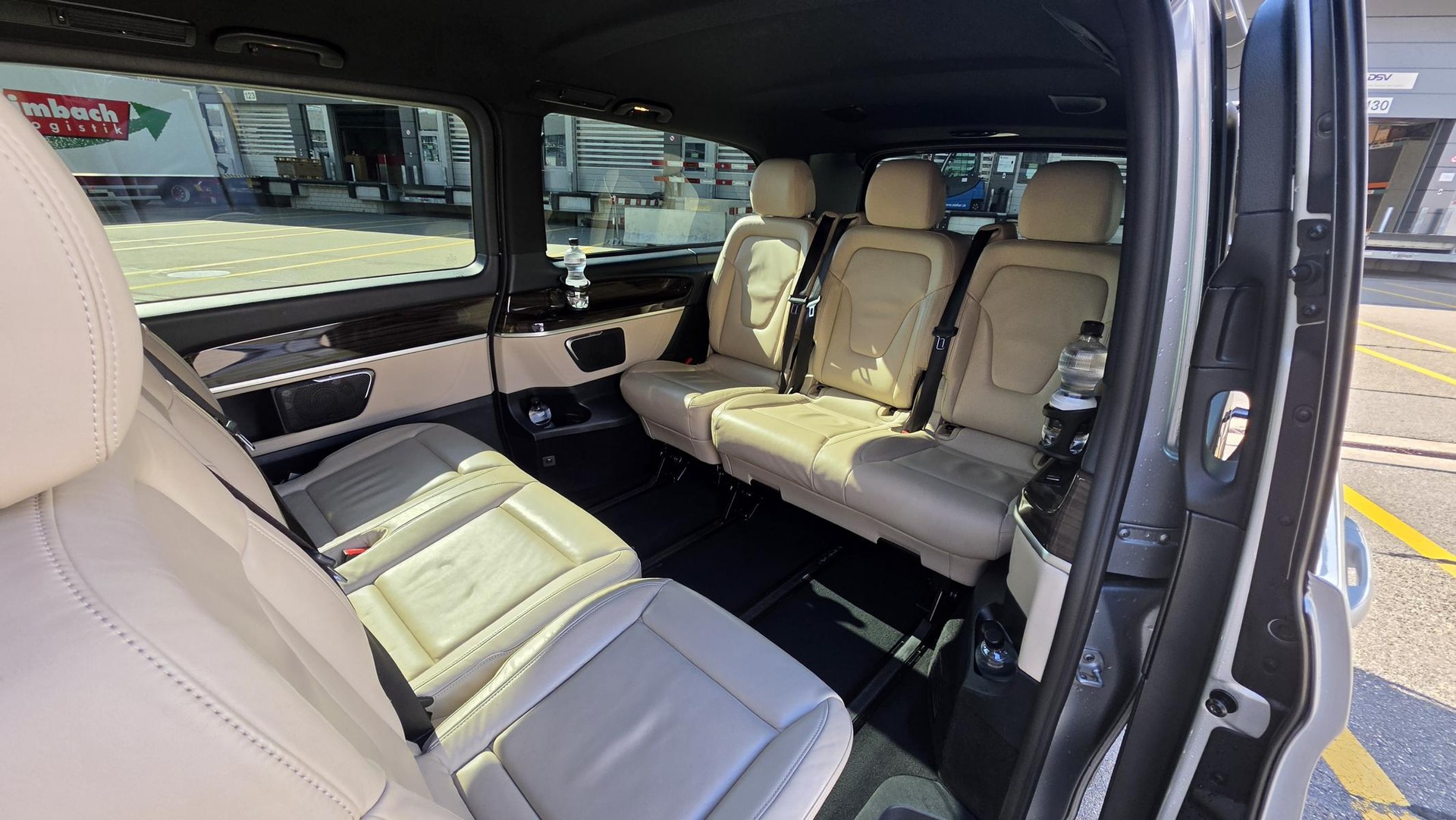 MERCEDES-BENZ V 300 d extralang Swiss Edition 4Matic 9G-Tronic-image-6