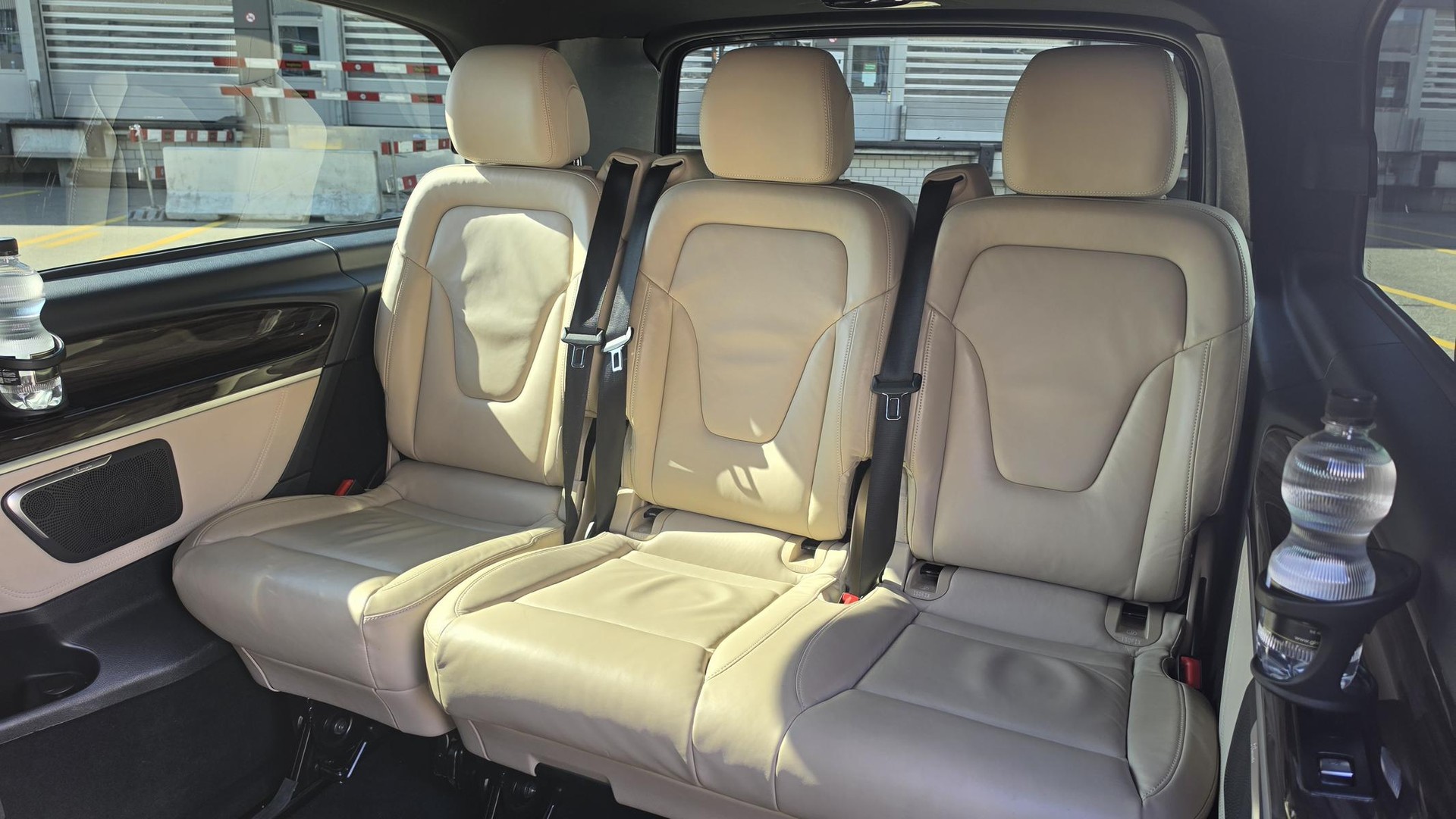 MERCEDES-BENZ V 300 d extralang Swiss Edition 4Matic 9G-Tronic-image-7
