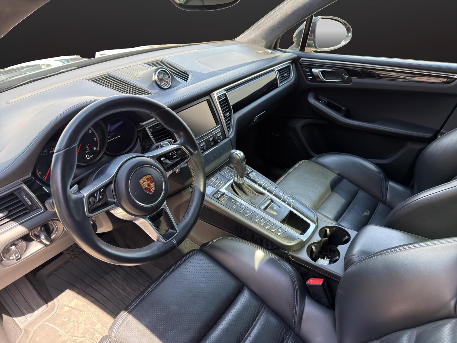 PORSCHE Macan Turbo PDK-image-8