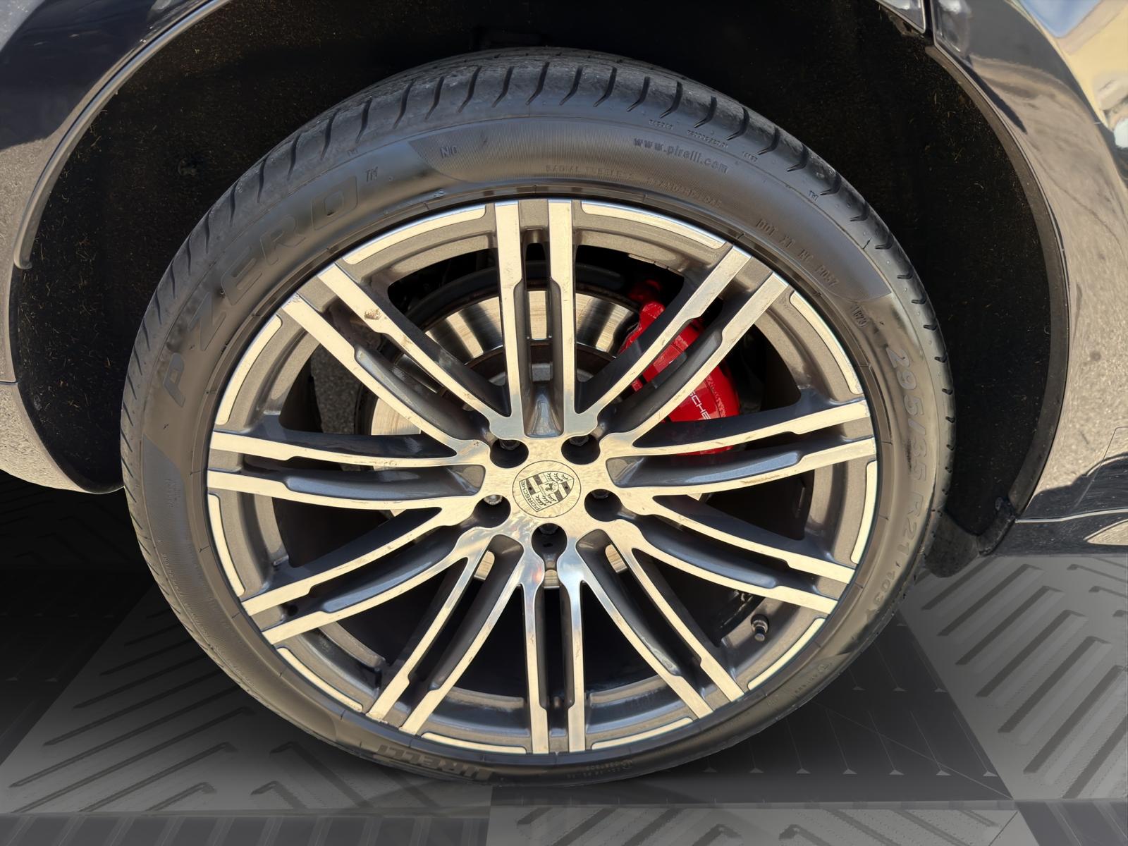 PORSCHE Macan Turbo PDK-image-20