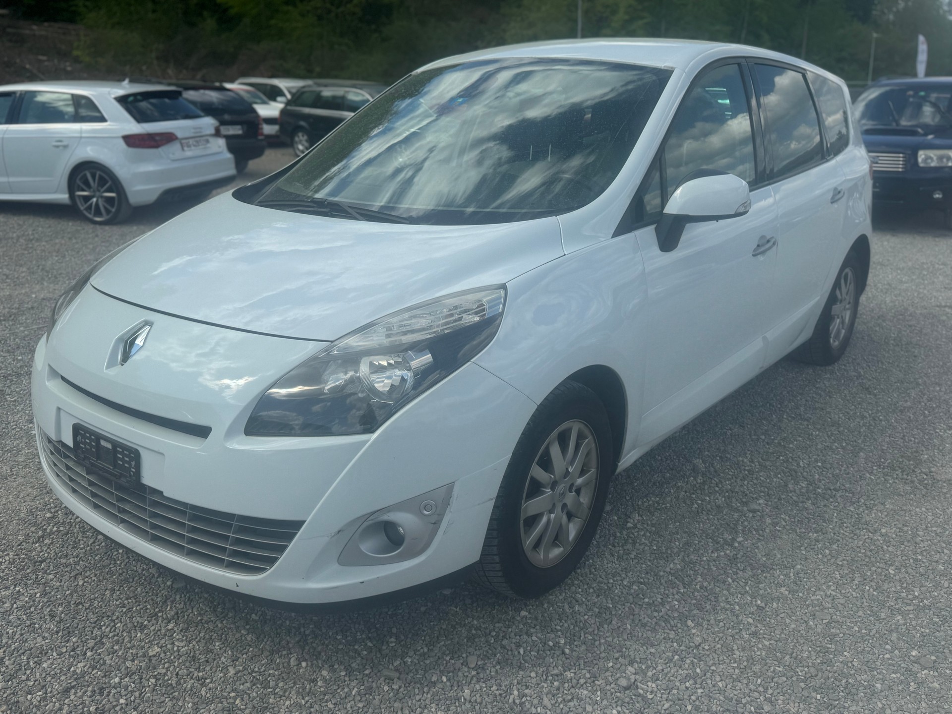 RENAULT Grand Scénic 2.0 16V Expression X-Tronic CVT