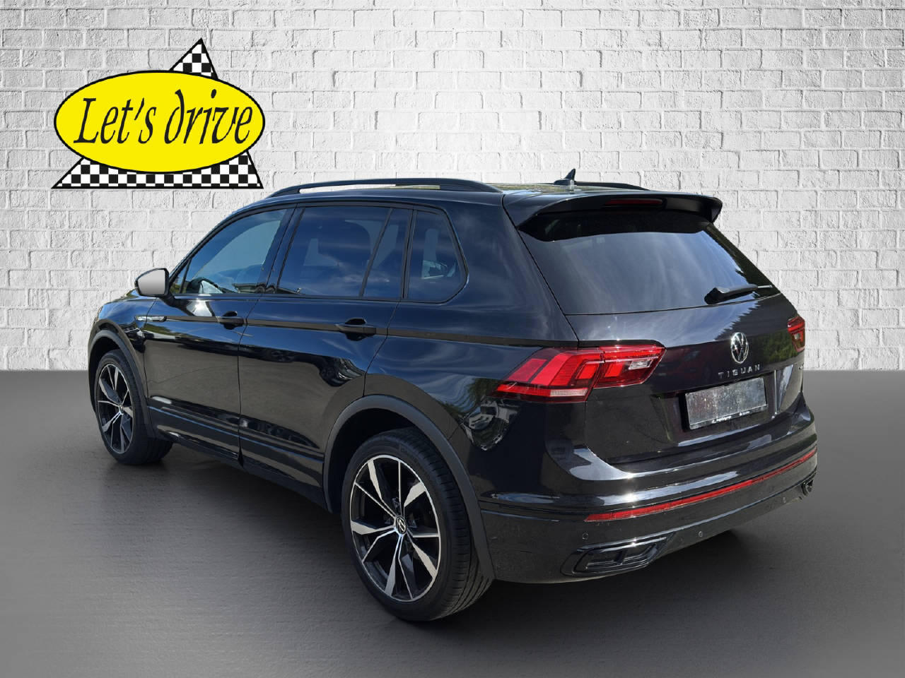 VW Tiguan 2.0 TSI R-Line DSG-showroom-element-3
