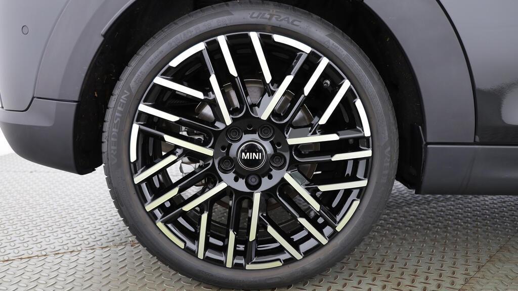 MINI Cooper 5 door C-image-10