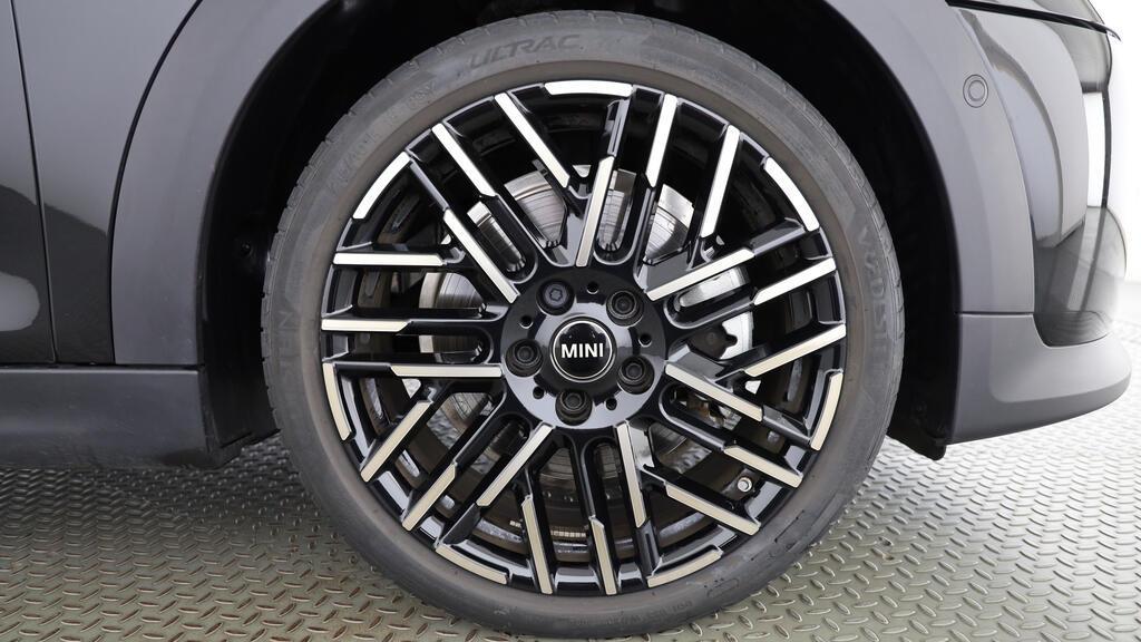MINI Cooper 5 door C-image-9