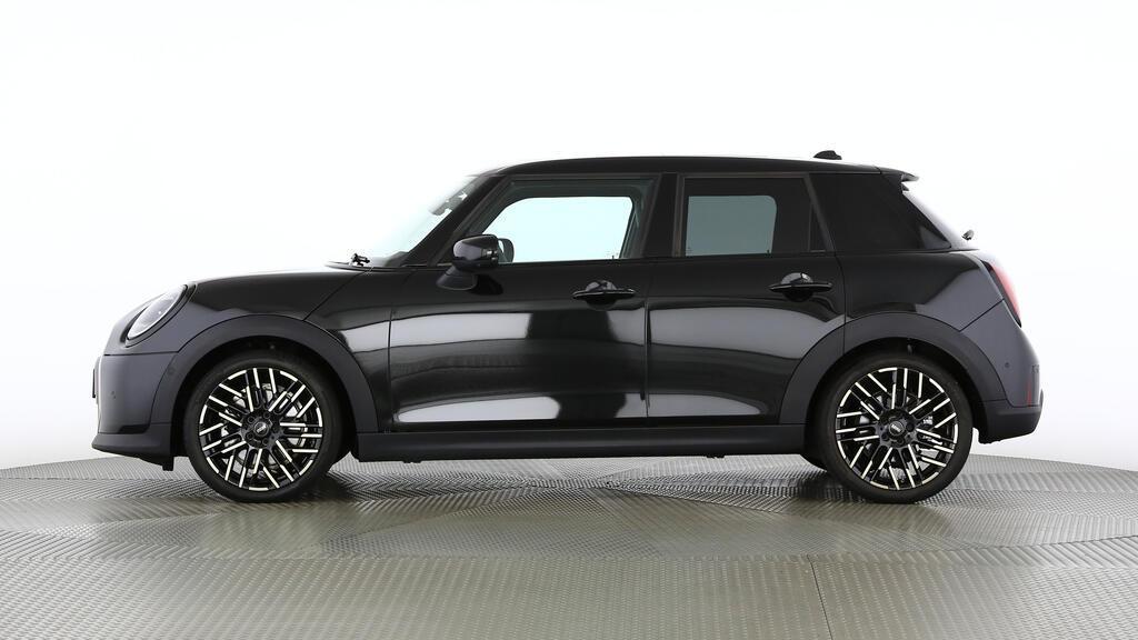 MINI Cooper 5 door C-showroom-element-1