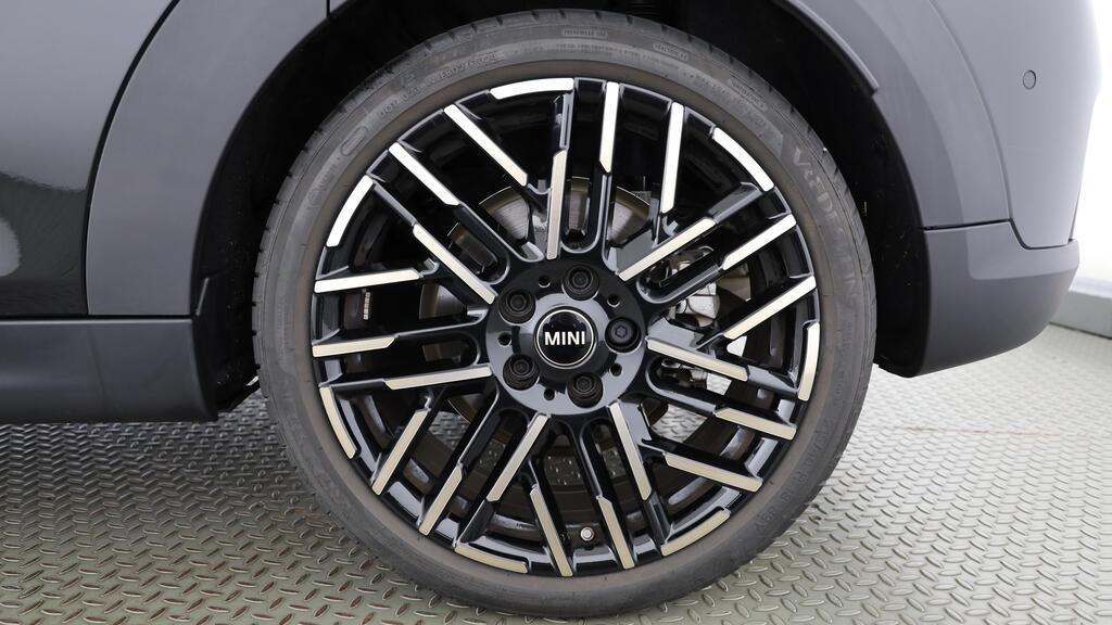 MINI Cooper 5 door C-image-7