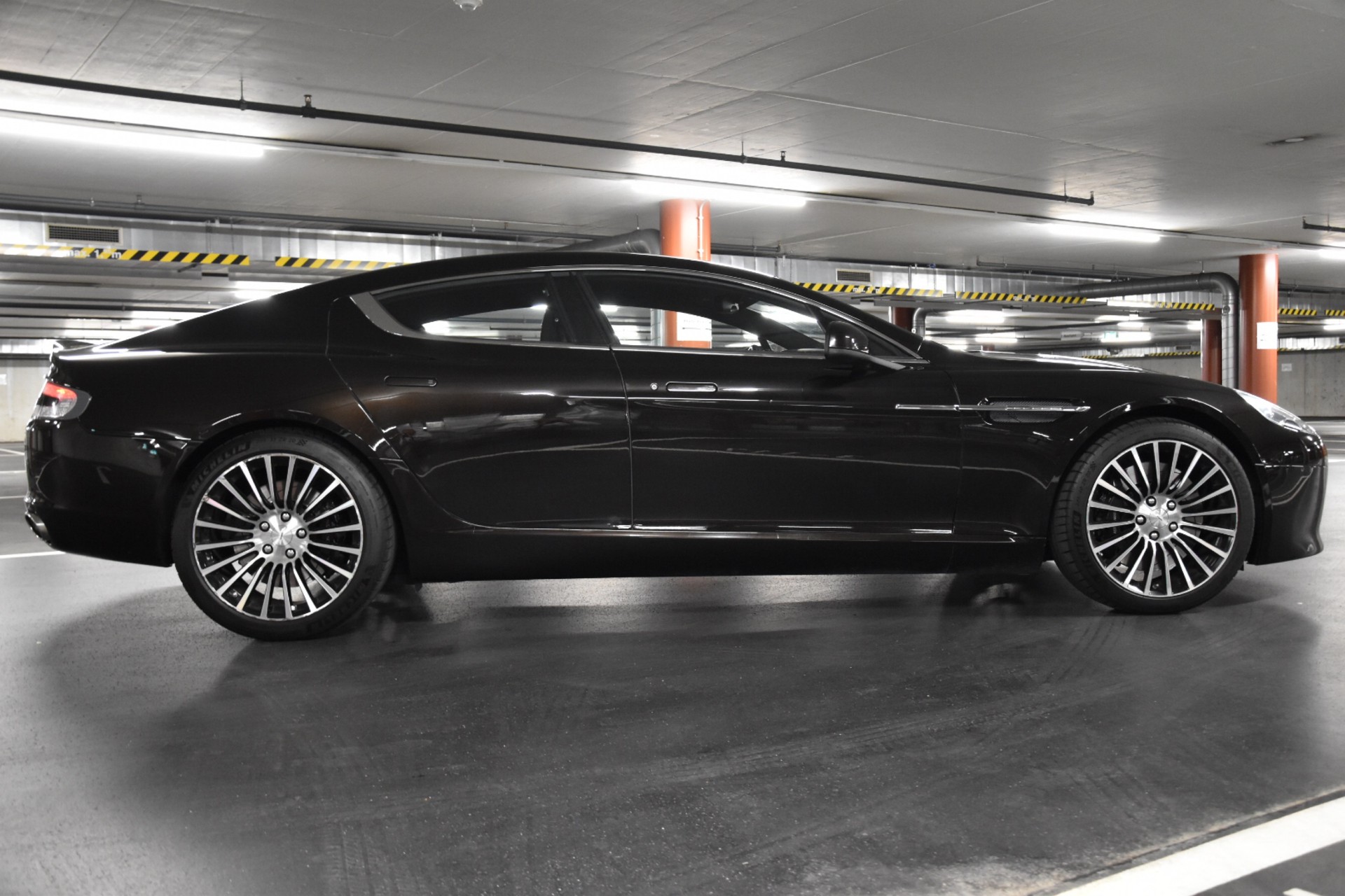ASTON MARTIN Rapide S 5.9 V12 Touchtronic 2-image-10