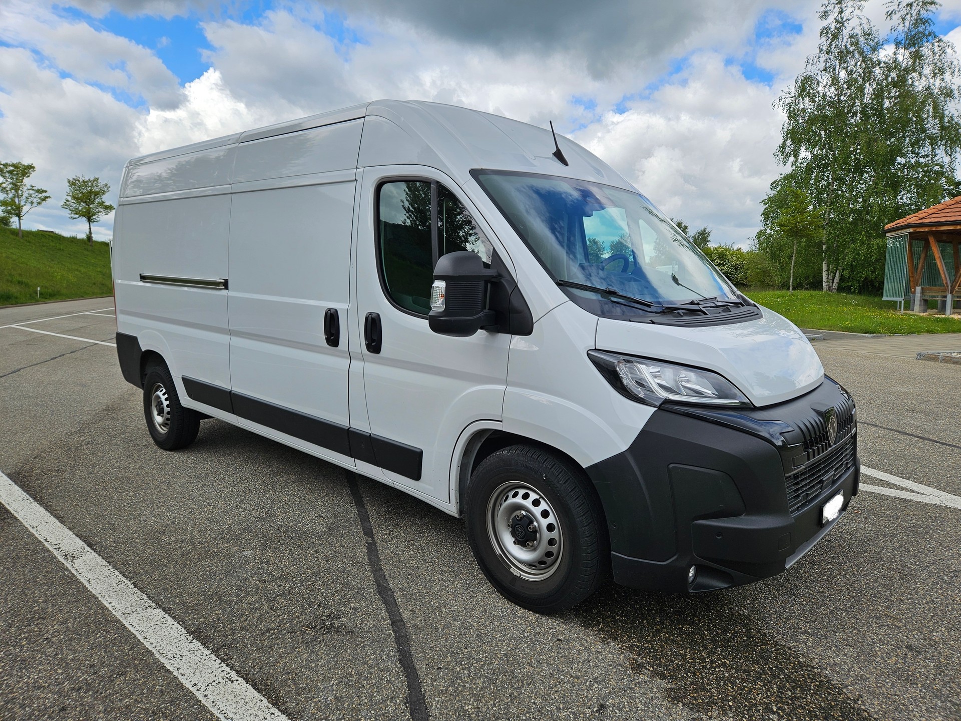 PEUGEOT Boxer 2.2 HDI 335 L3H2 EAT8 frisch MFK EXPERTISE automat kleine park schaden petits degats de parc-image-2