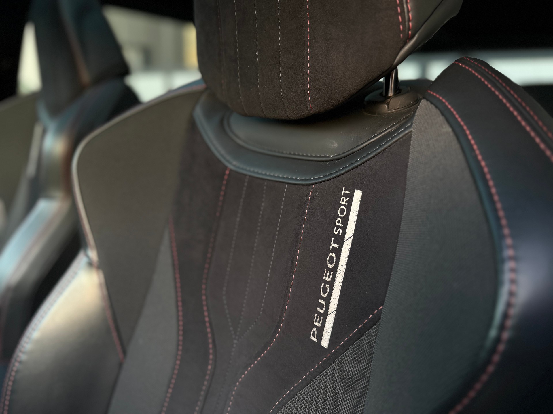 PEUGEOT 308 1.6 GTi-image-19