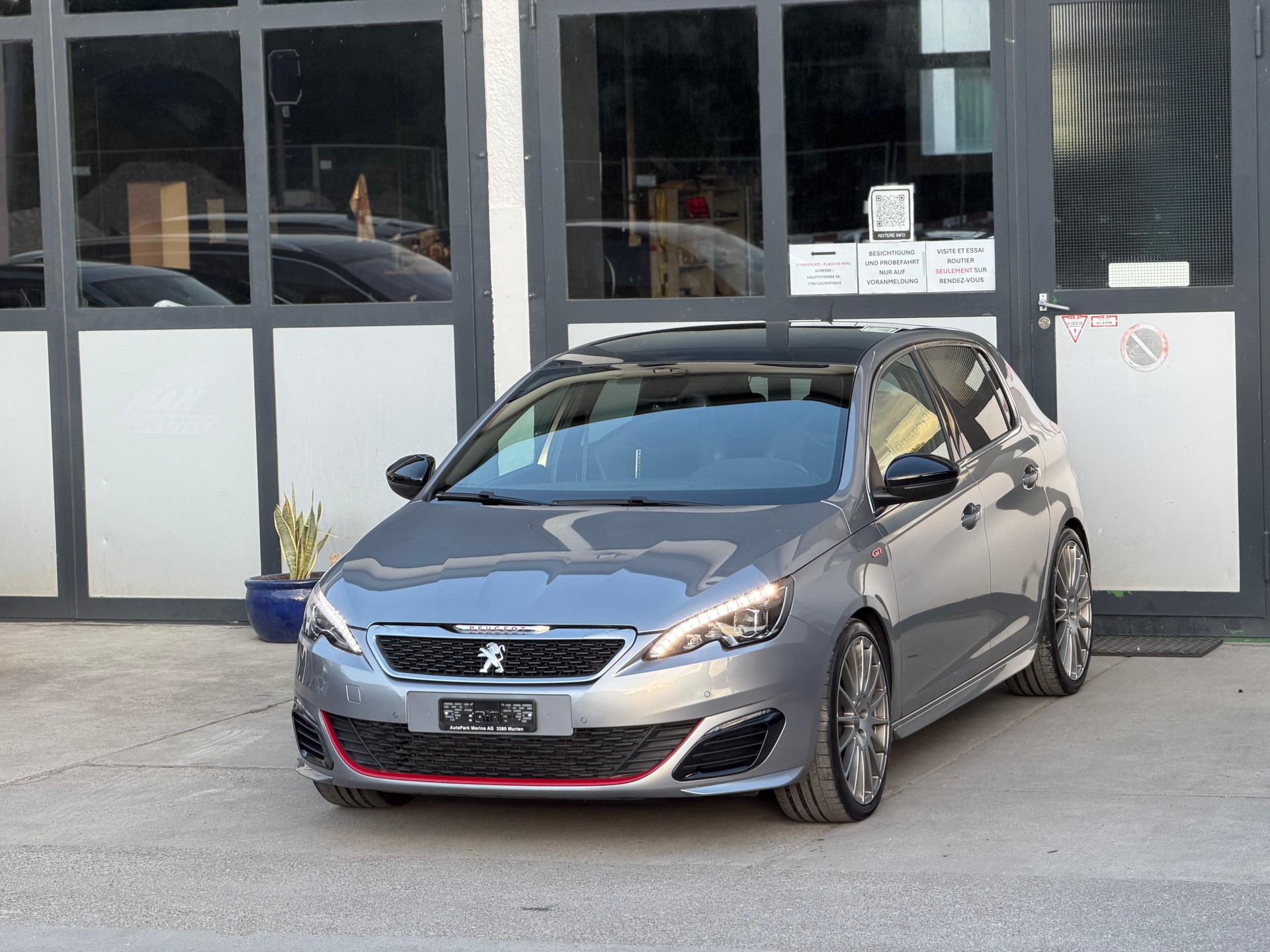 PEUGEOT 308 1.6 GTi-showroom-element-1