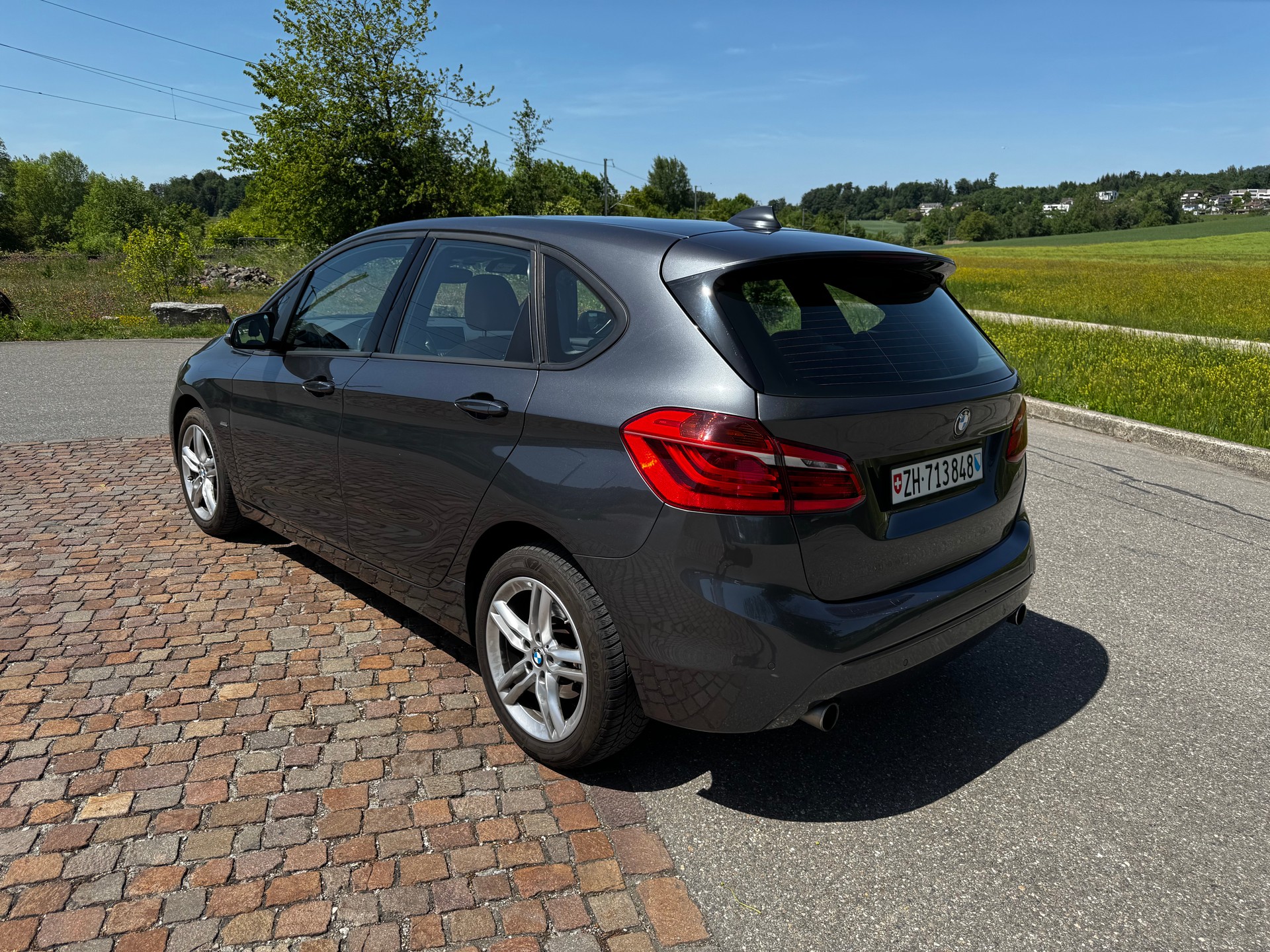 BMW 220d xDrive SAG-image-5