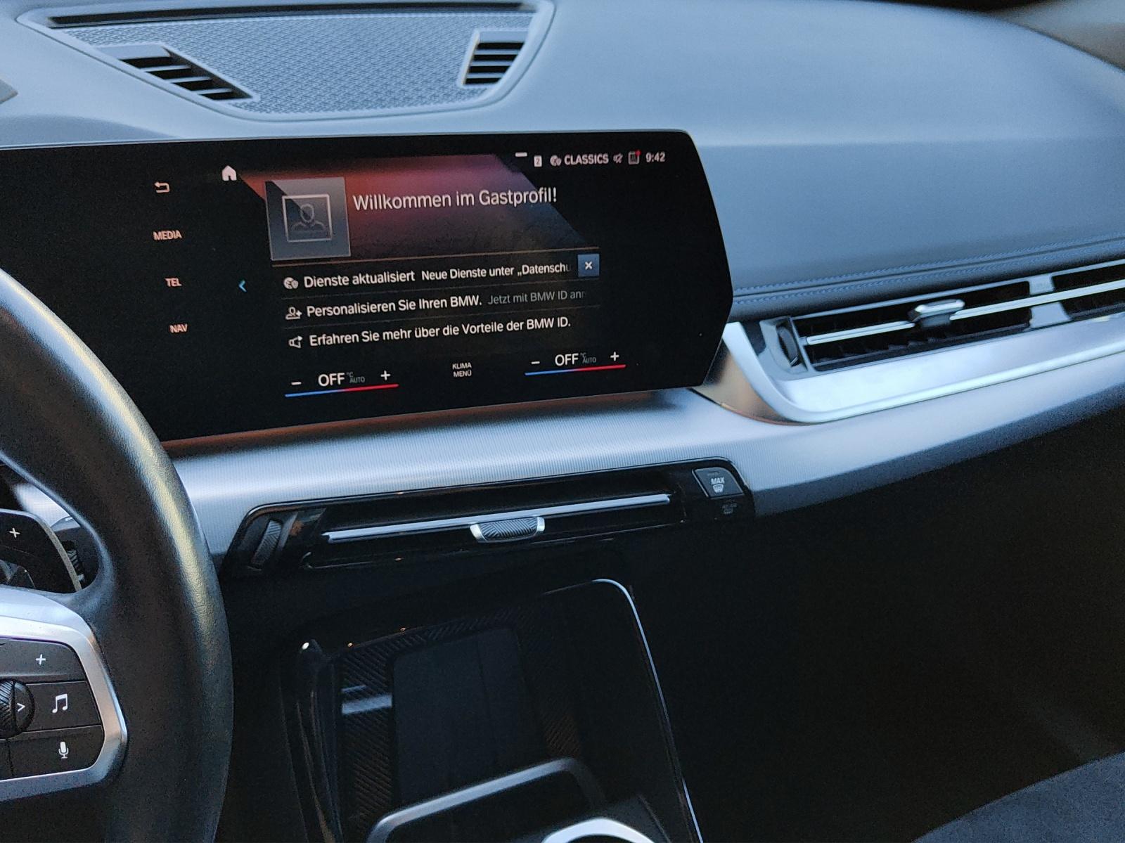 BMW X1 30e xDrive paddles-image-13