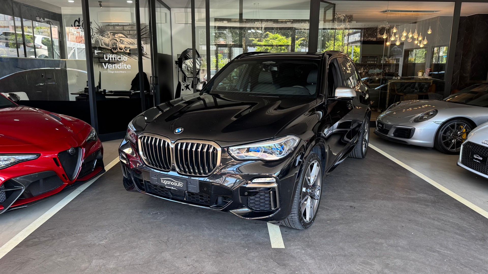 BMW X5 xDrive M50d Steptronic-image-1