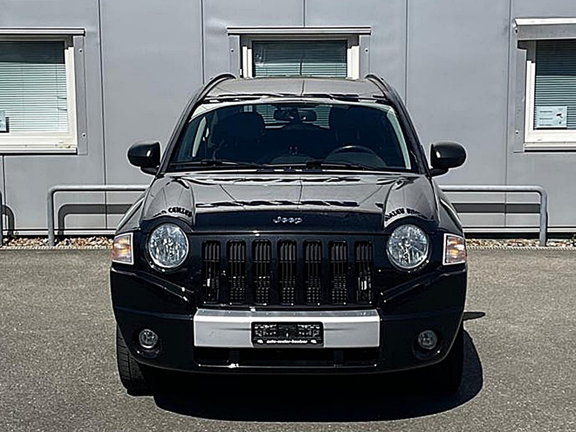 JEEP Compass 2.2 CRD 4x4 Limited-image-4