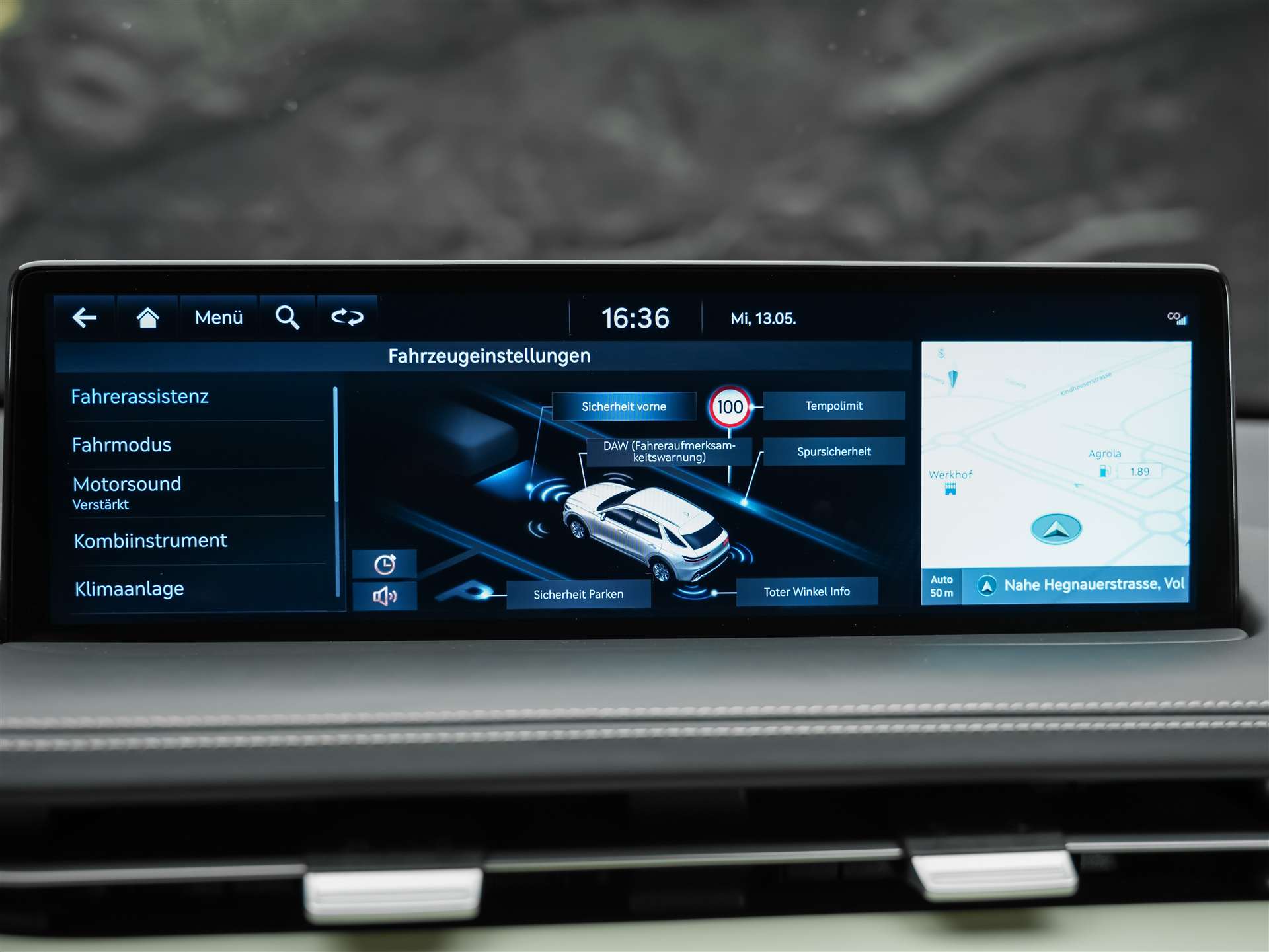 GENESIS GV70 2.5 TGDI Luxury AT8 AWD *Panorama*Lexicon*Massage*Sitzlüftung*-image-38