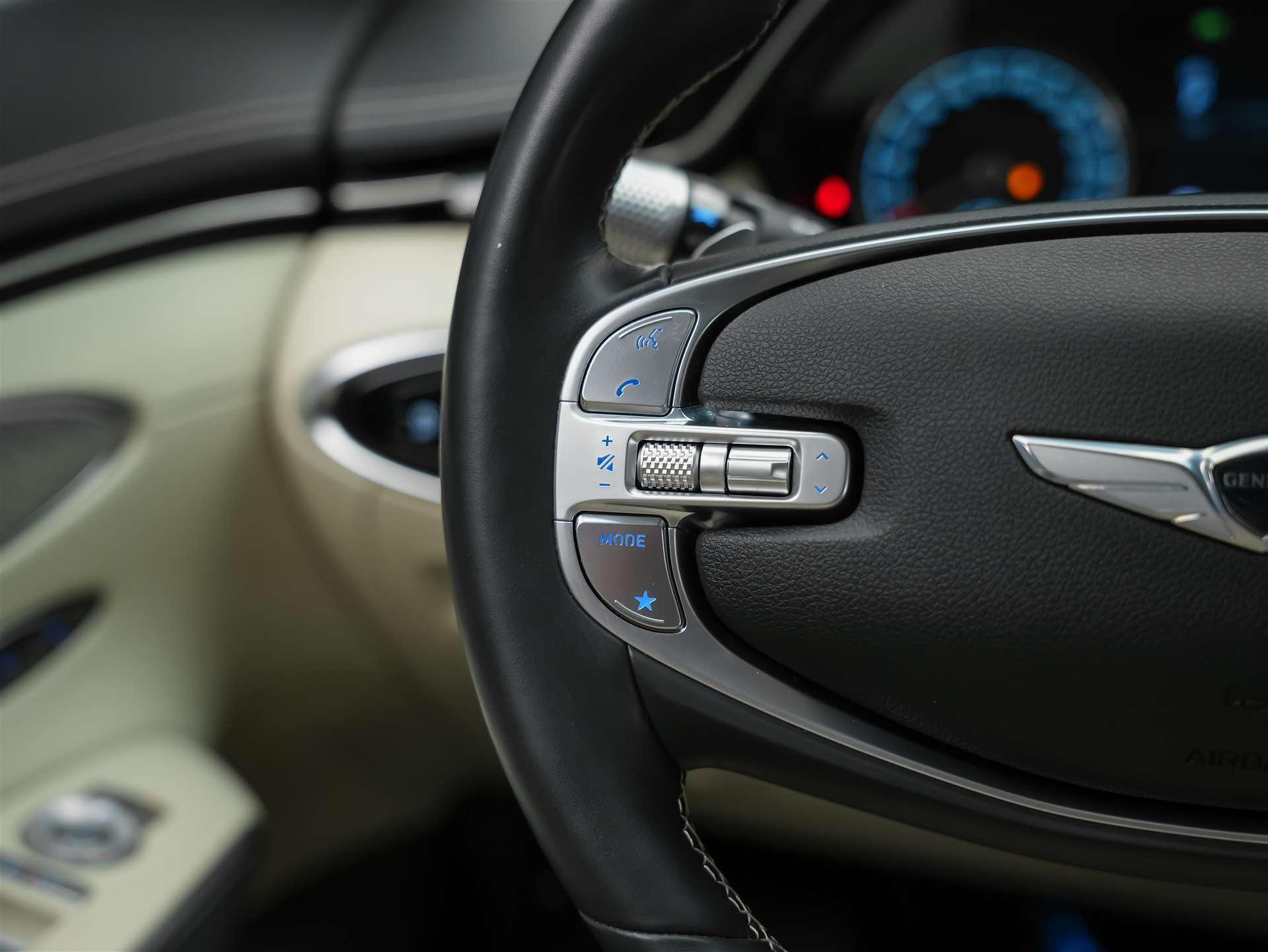 GENESIS GV70 2.5 TGDI Luxury AT8 AWD *Panorama*Lexicon*Massage*Sitzlüftung*-image-31
