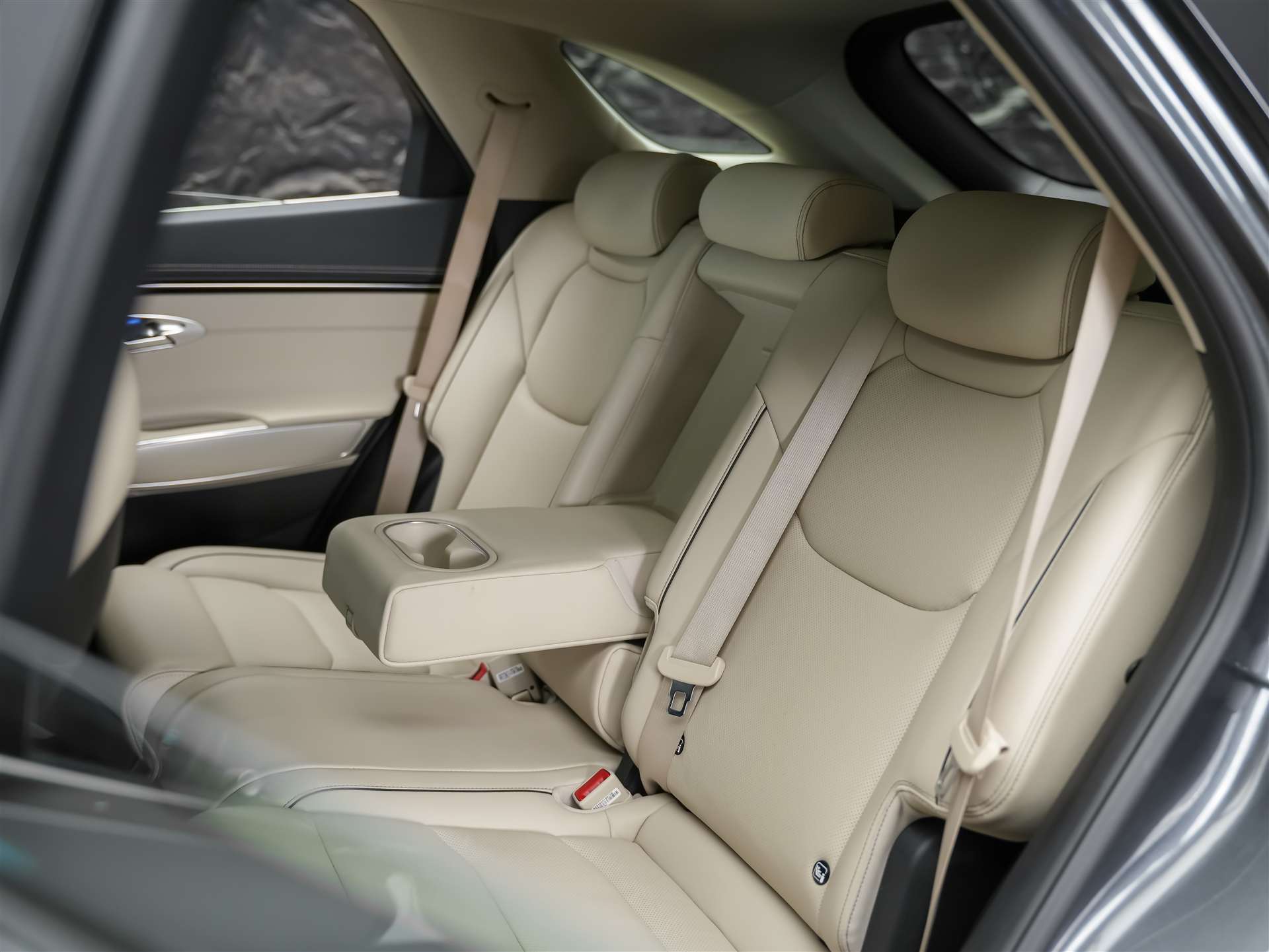 GENESIS GV70 2.5 TGDI Luxury AT8 AWD *Panorama*Lexicon*Massage*Sitzlüftung*-image-15