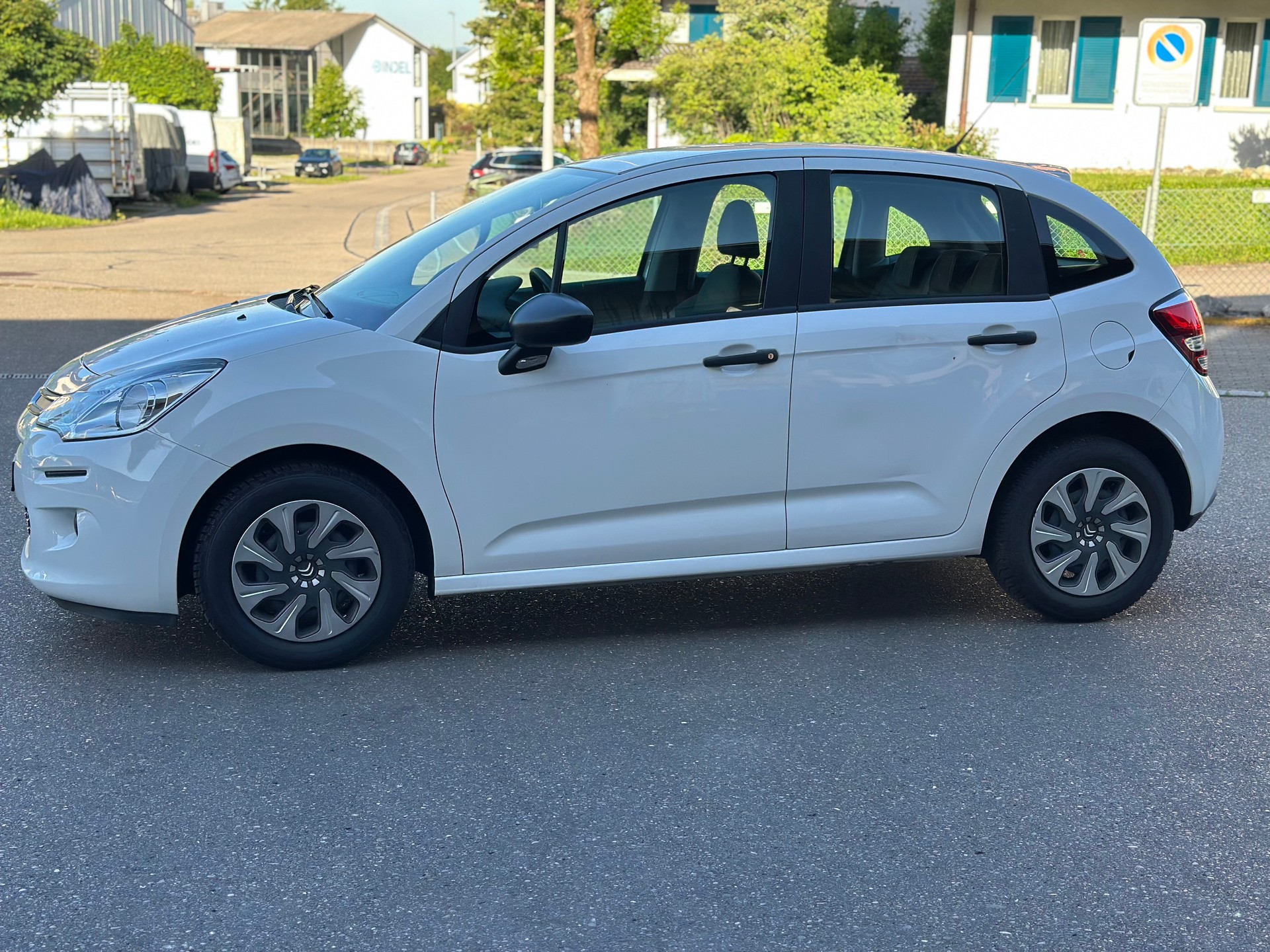 CITROEN C3 1.0i Tonic-showroom-element-1