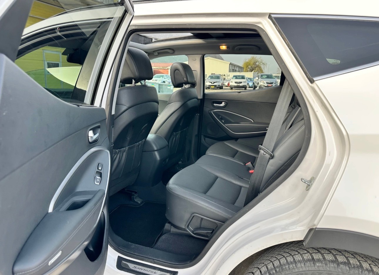 HYUNDAI Santa Fe 2.2 CRDI Vertex 4WD Automatic-image-14