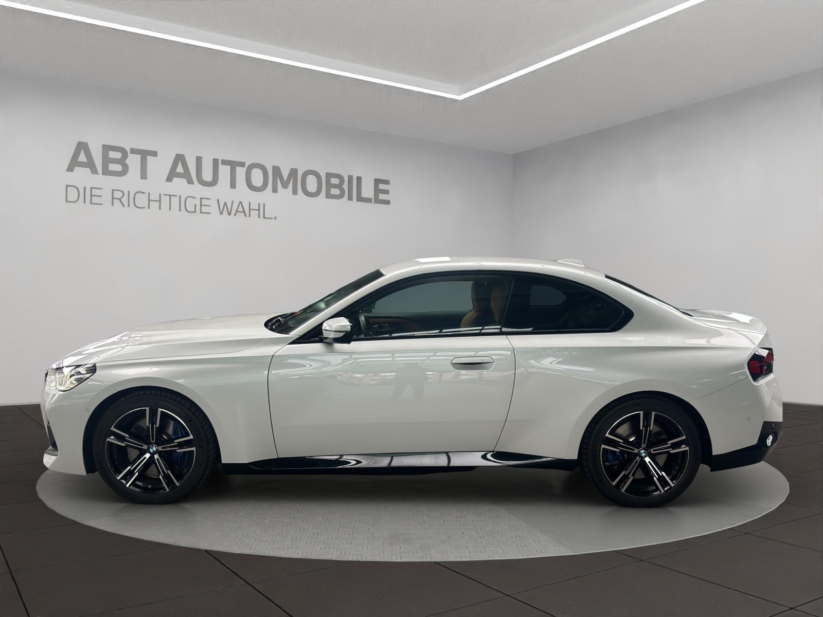 BMW 220d SAG Coupé-showroom-element-2