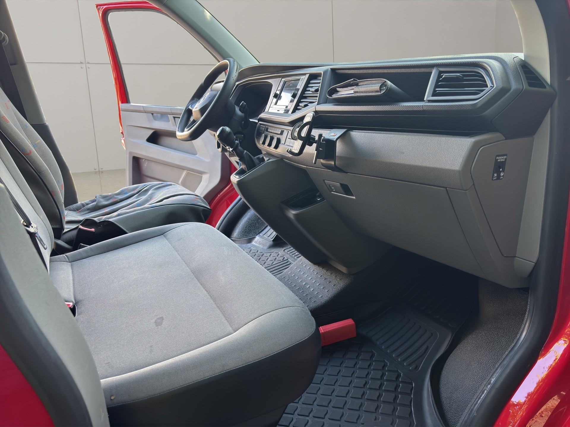 VW T6.1 2.0 TDI-image-14