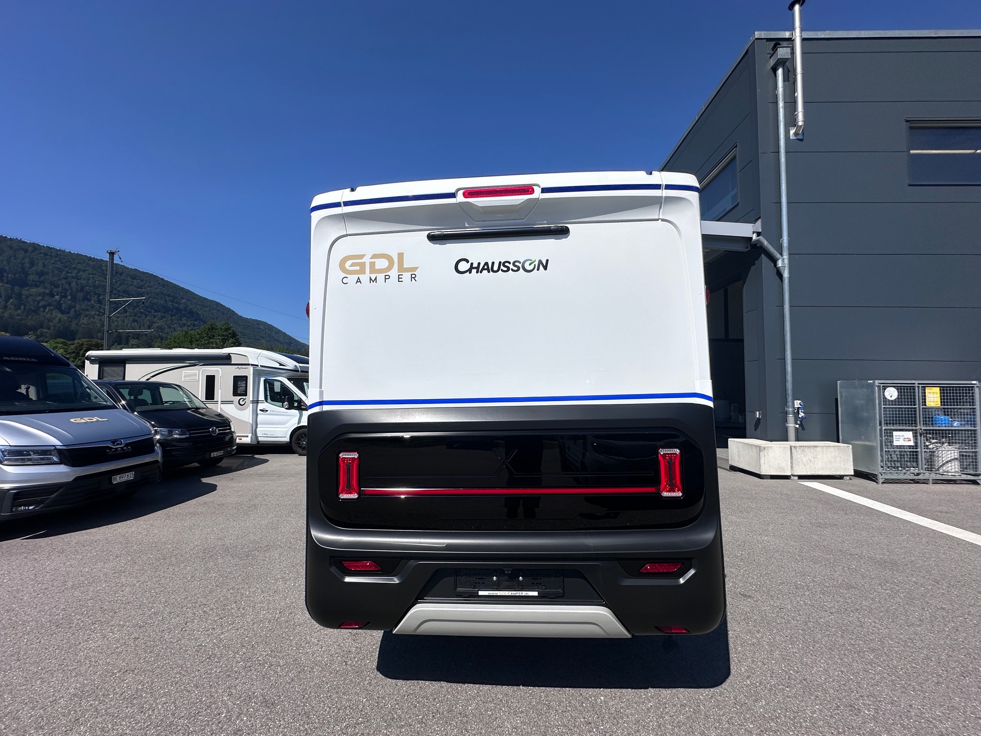 CHAUSSON X650 Exclusive Line-showroom-element-3