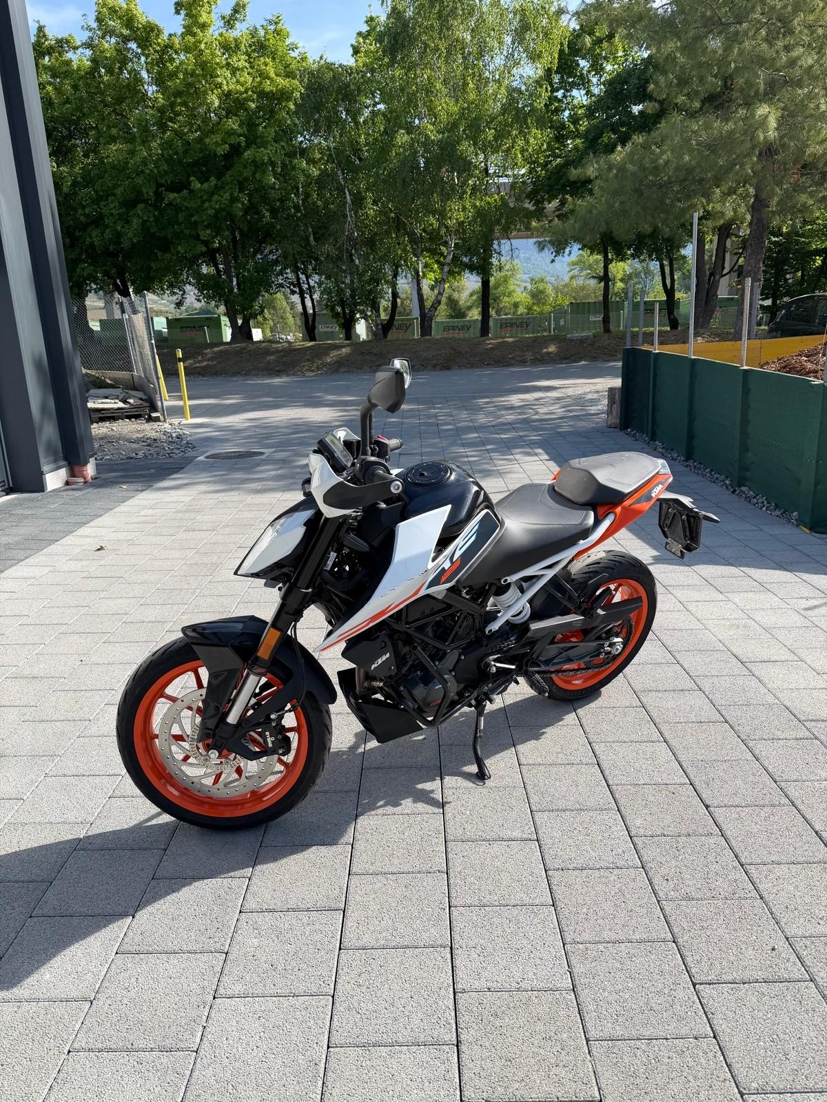 KTM 125 Duke-image-3
