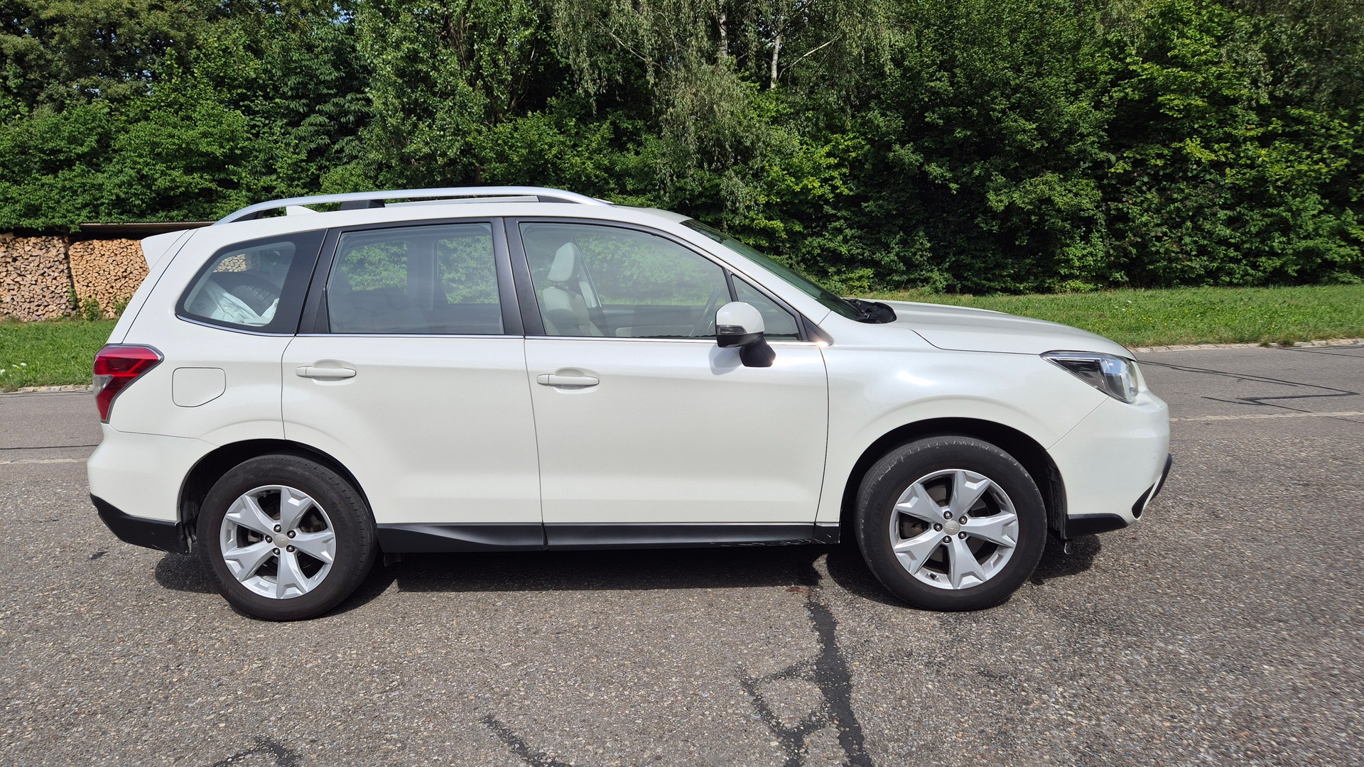 SUBARU Forester 2.0D Swiss Lineatronic-image-4