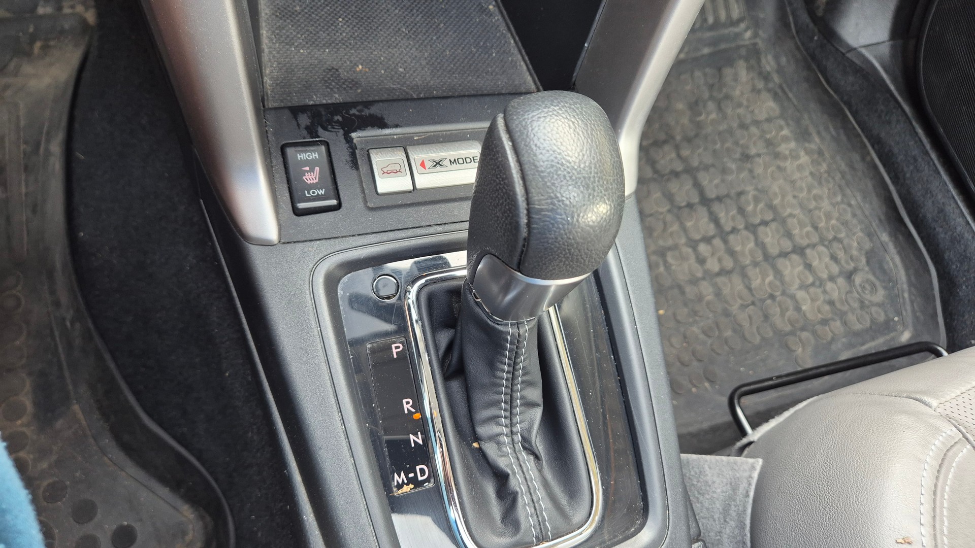 SUBARU Forester 2.0D Swiss Lineatronic-image-14