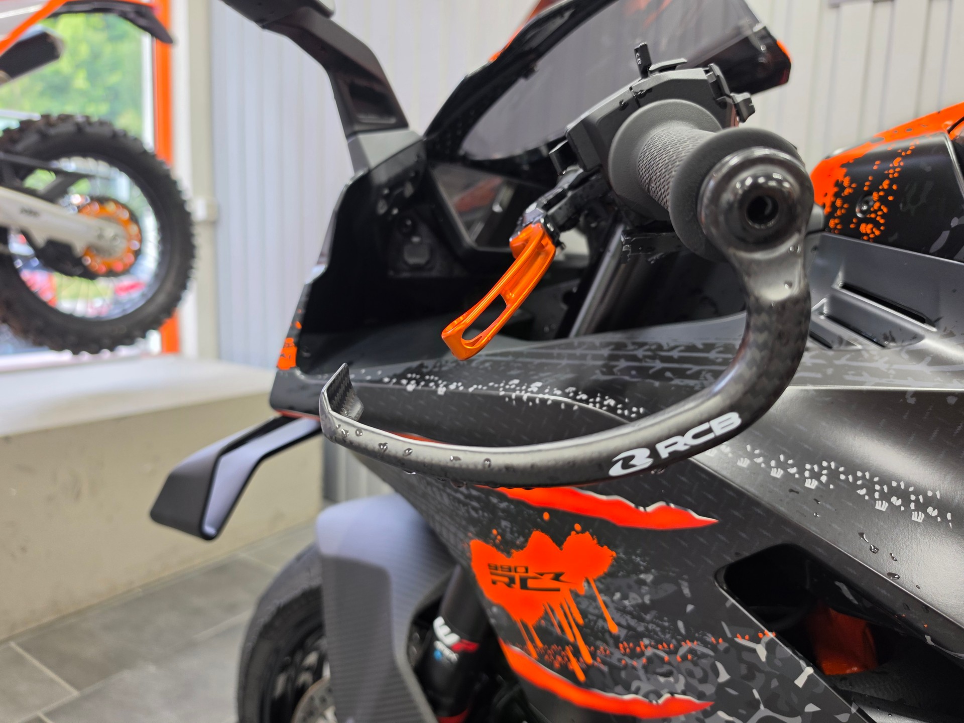 KTM RC 990 R-image-9