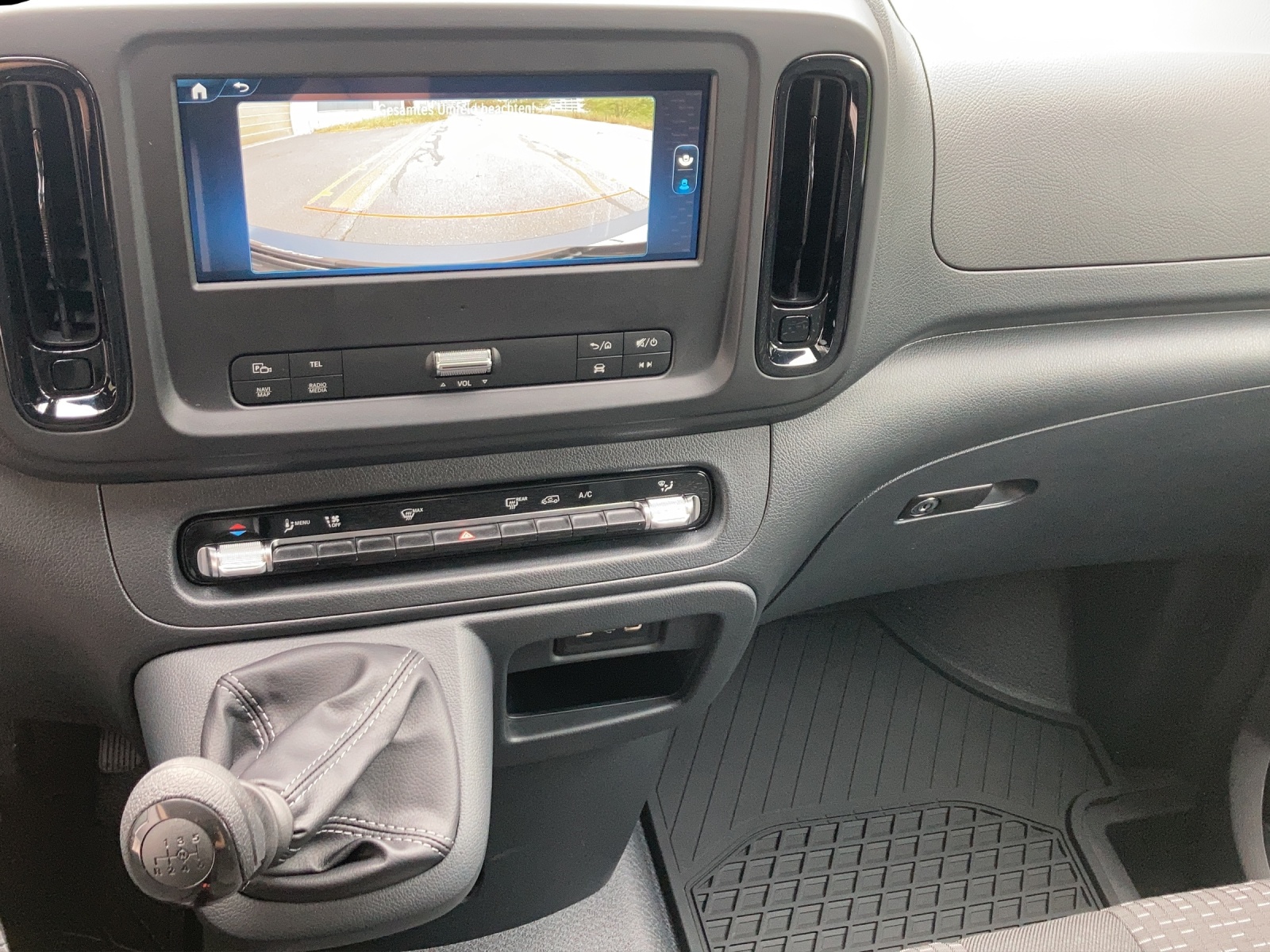 MERCEDES-BENZ Vito 114 CDI Lang Pro-image-12