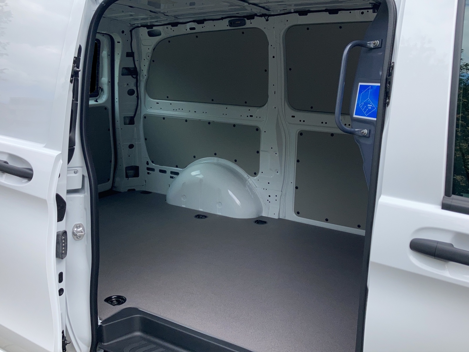 MERCEDES-BENZ Vito 114 CDI Lang Pro-image-15