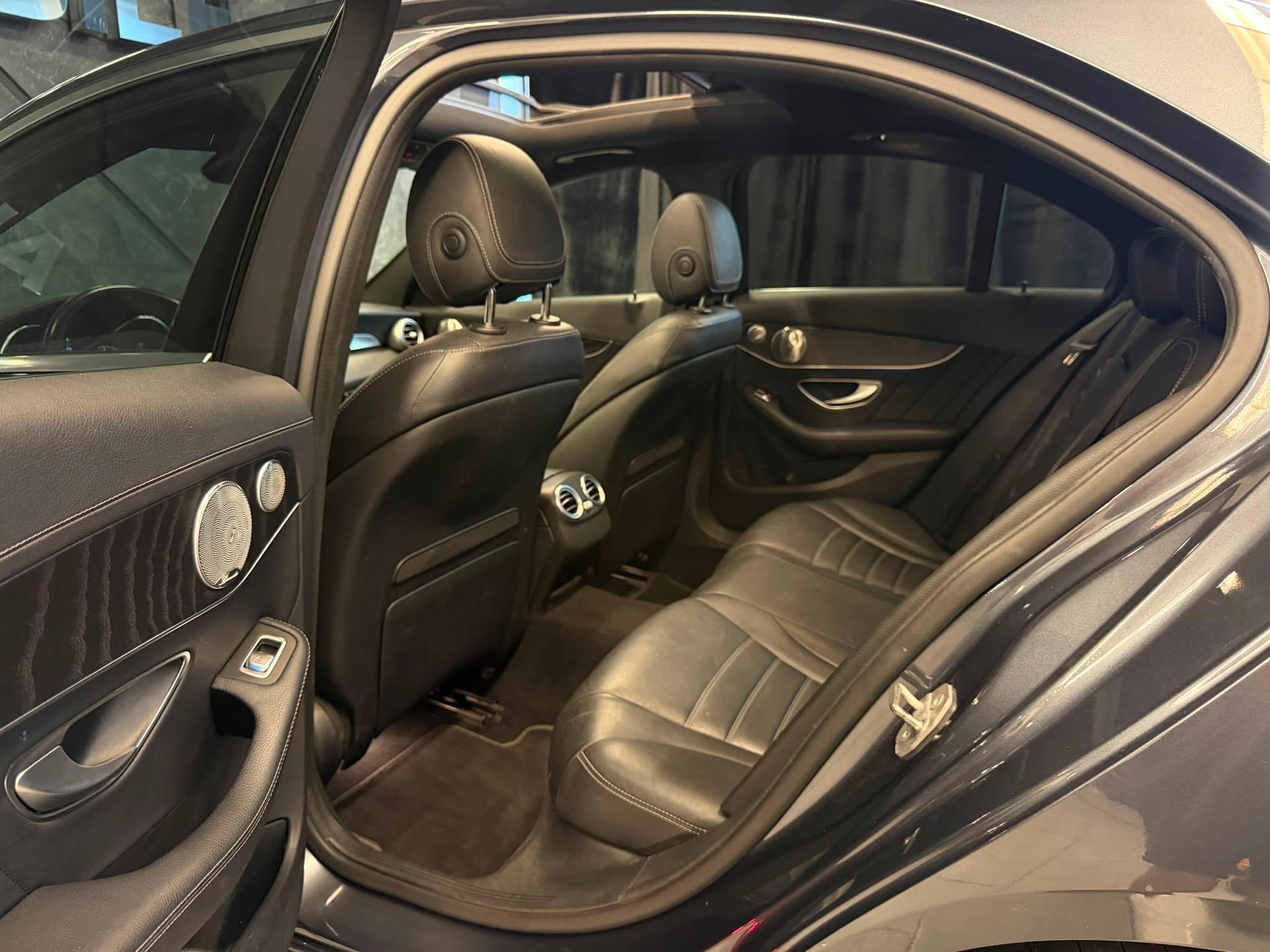 MERCEDES-BENZ C 350 e Avantgarde 7G-Tronic-image-11