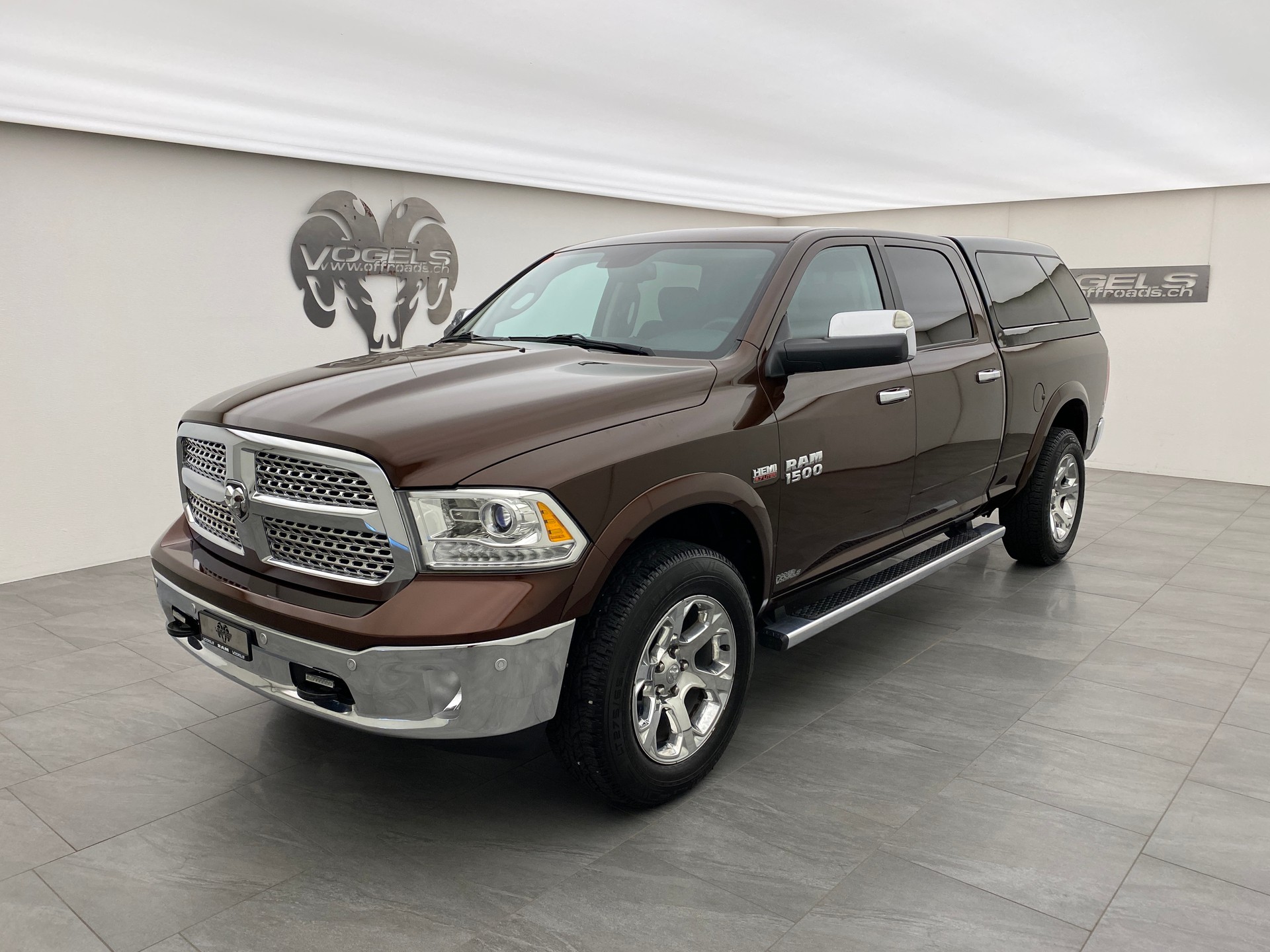 DODGE Ram 1500 5.7 Laramie Longbed