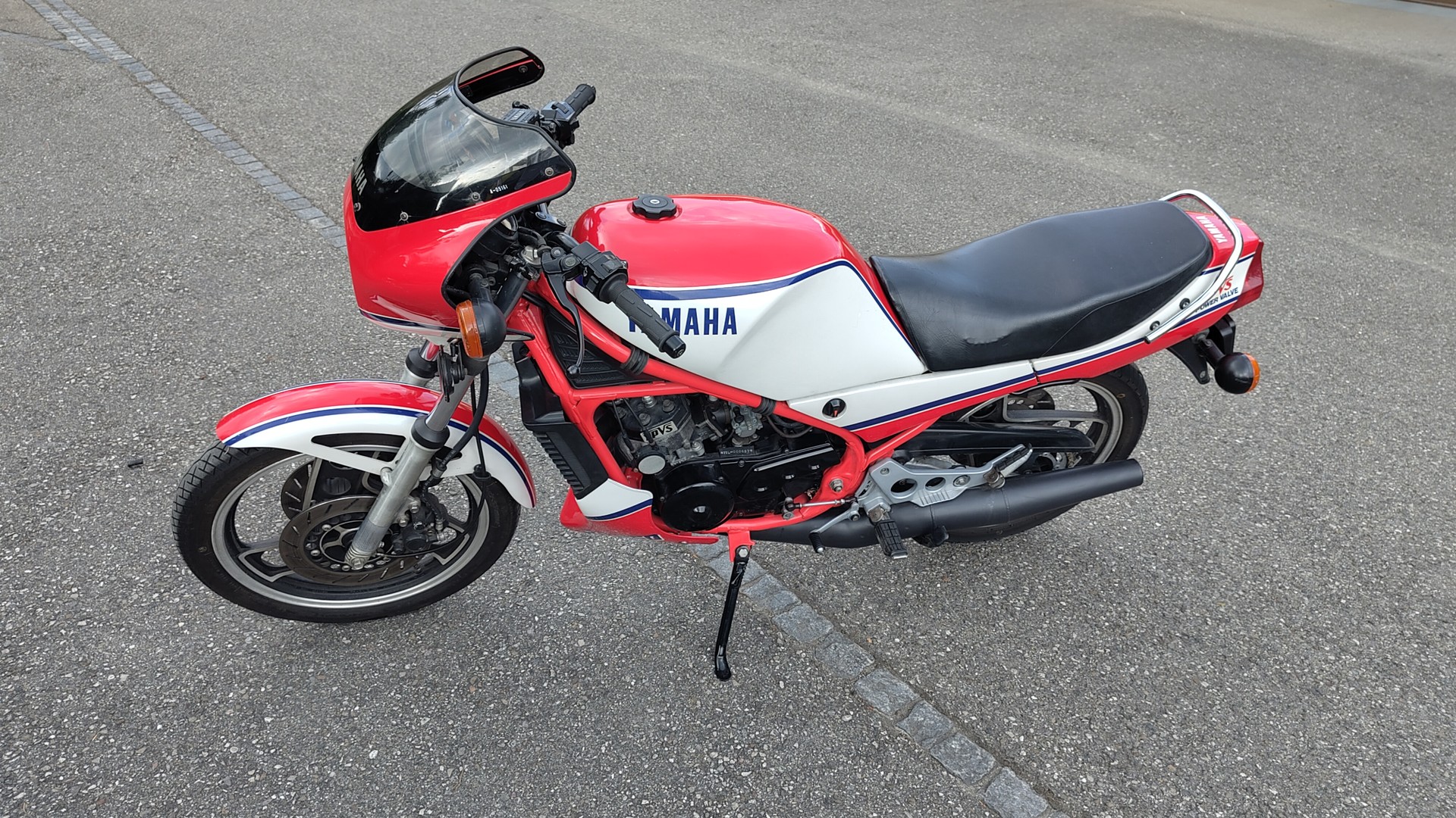 YAMAHA RD 250 LC YPVS-image-1