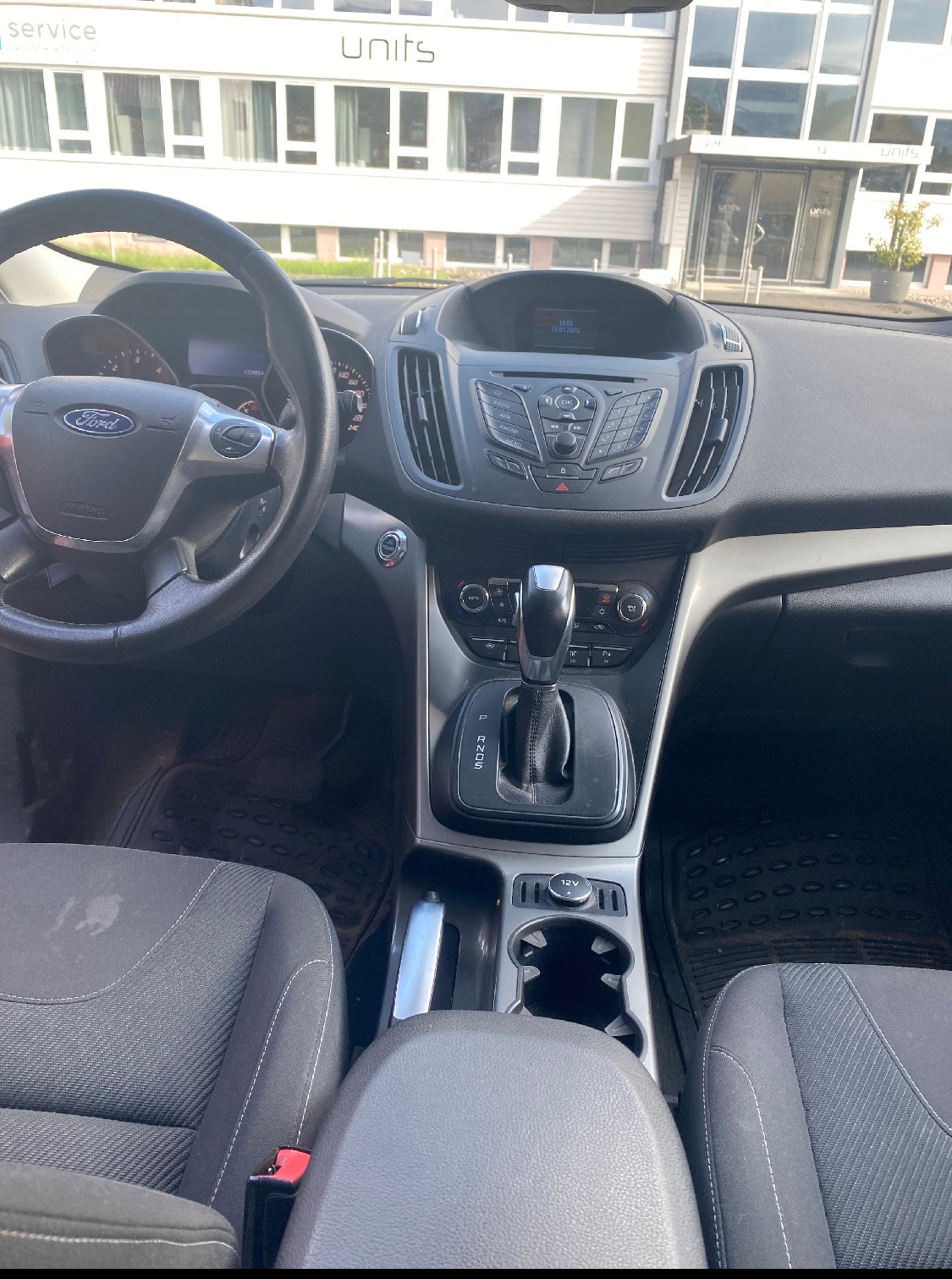 FORD Kuga 2.0 TDCi Titanium 4WD PowerShift-image-10