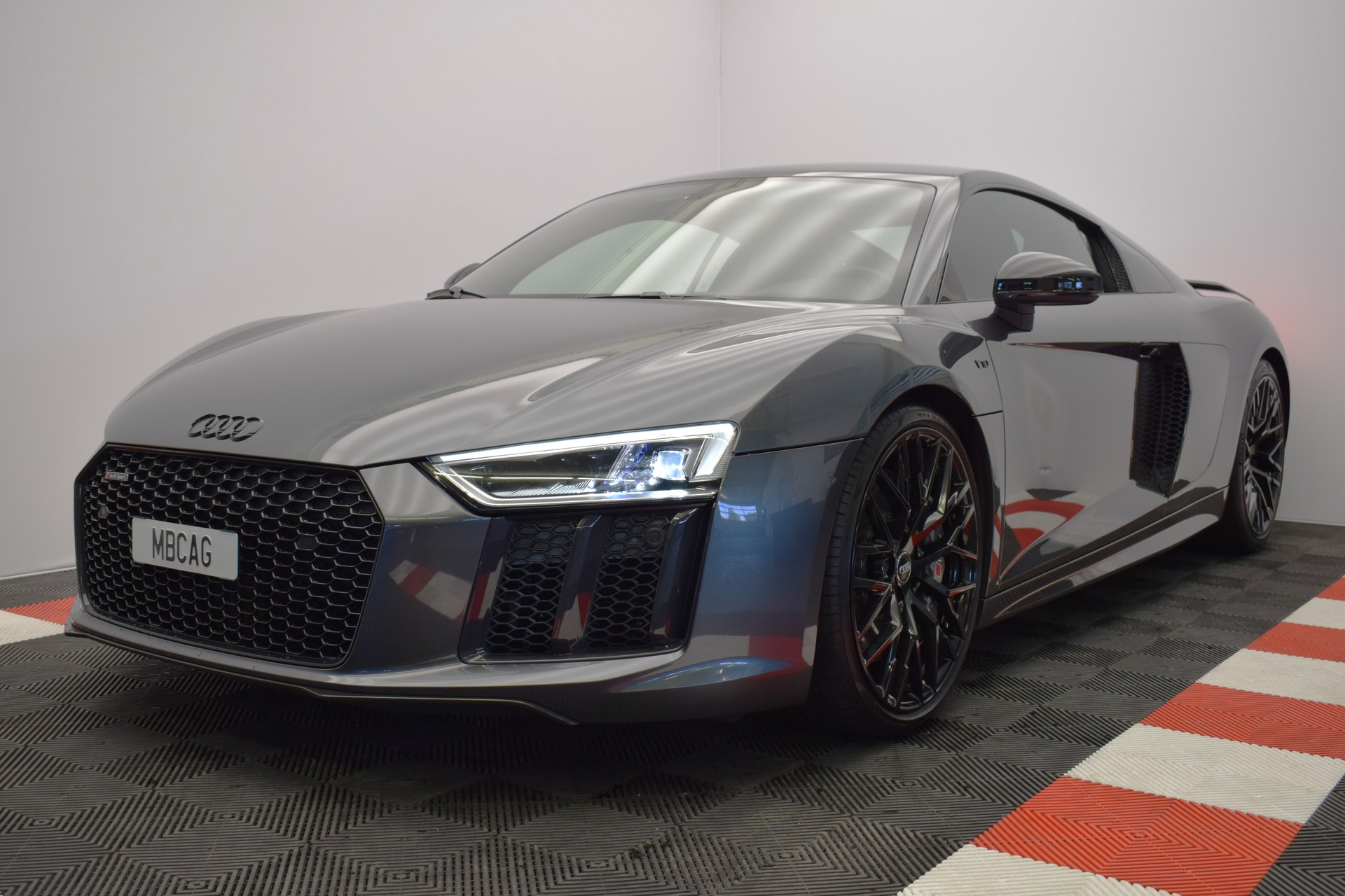 AUDI R8 Coupé 5.2 plus S-Tronic "ohne OPF"-showroom-element-1