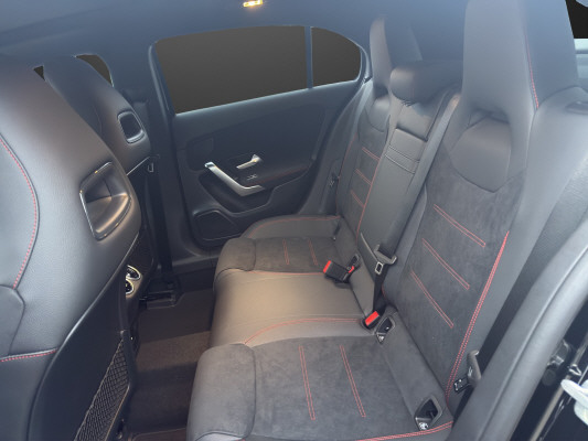 MERCEDES-BENZ A 220 d 8G-DCT-image-9