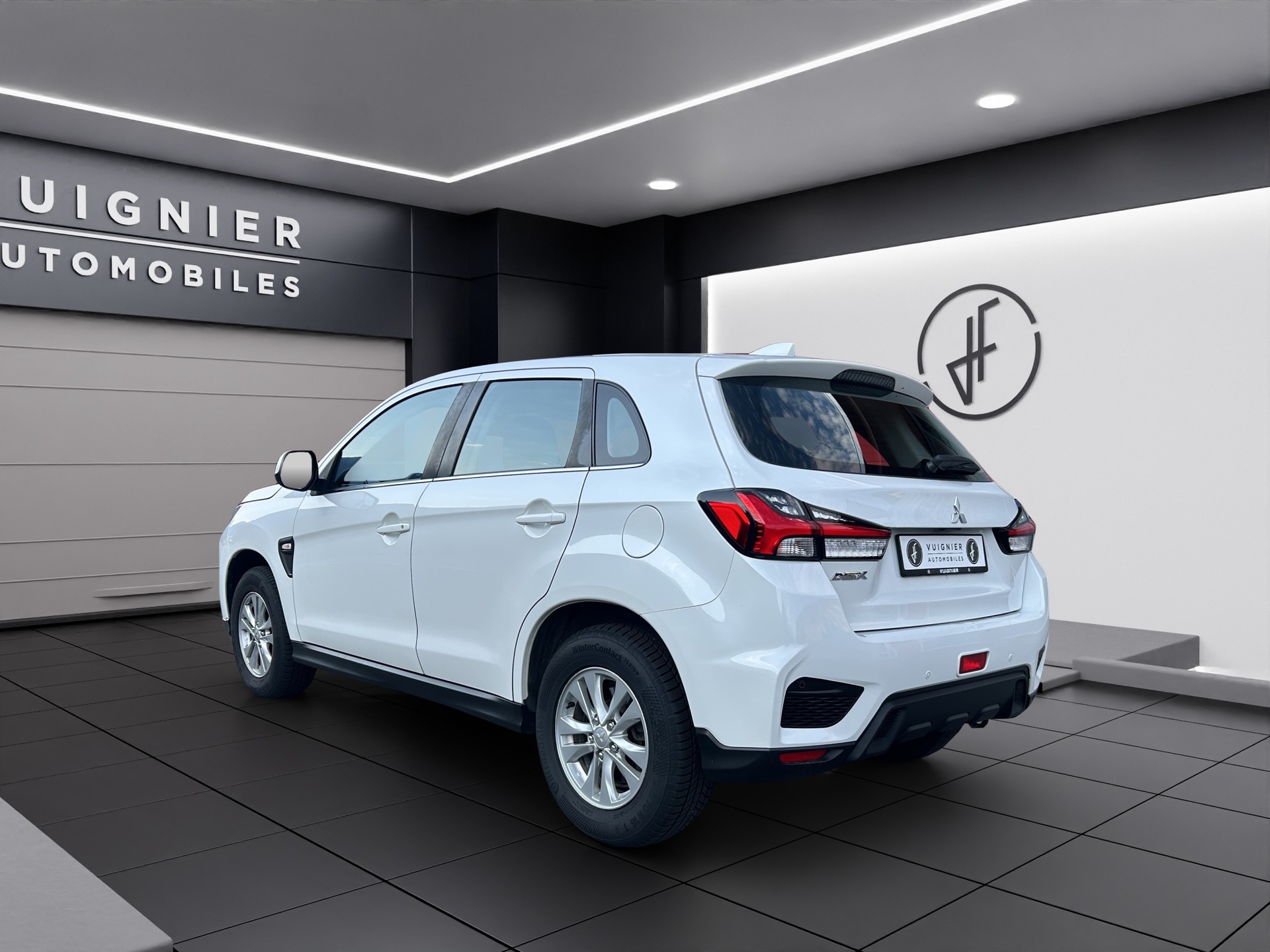 MITSUBISHI ASX 2.0 MIVEC Value 4WD Automat-image-2