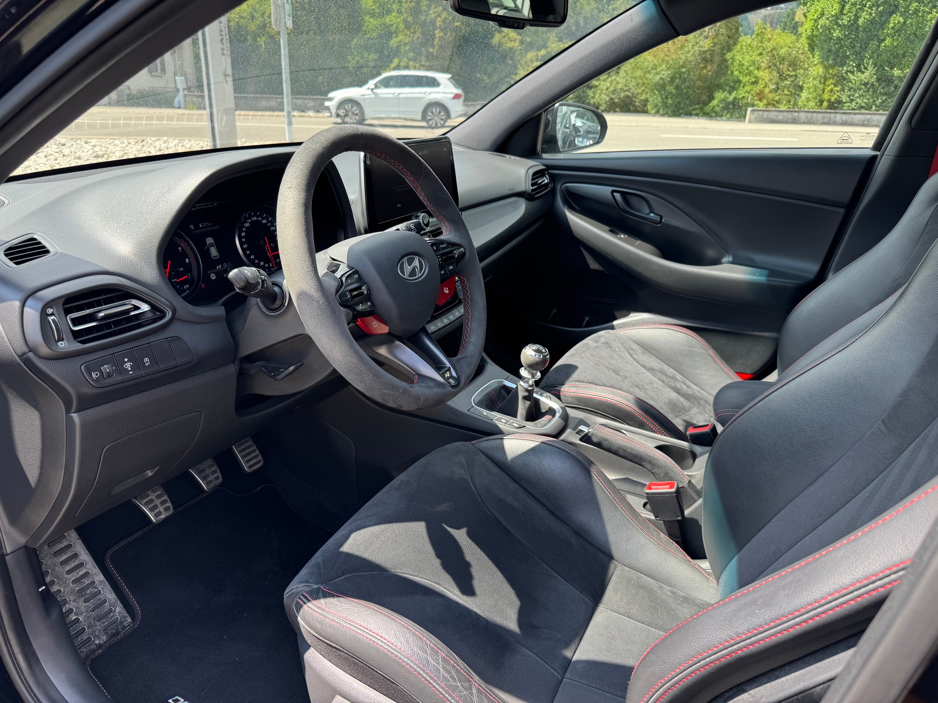 HYUNDAI i30 2.0 T-GDi N Drive-N Limited Edition Nr. 181 of 800-image-8